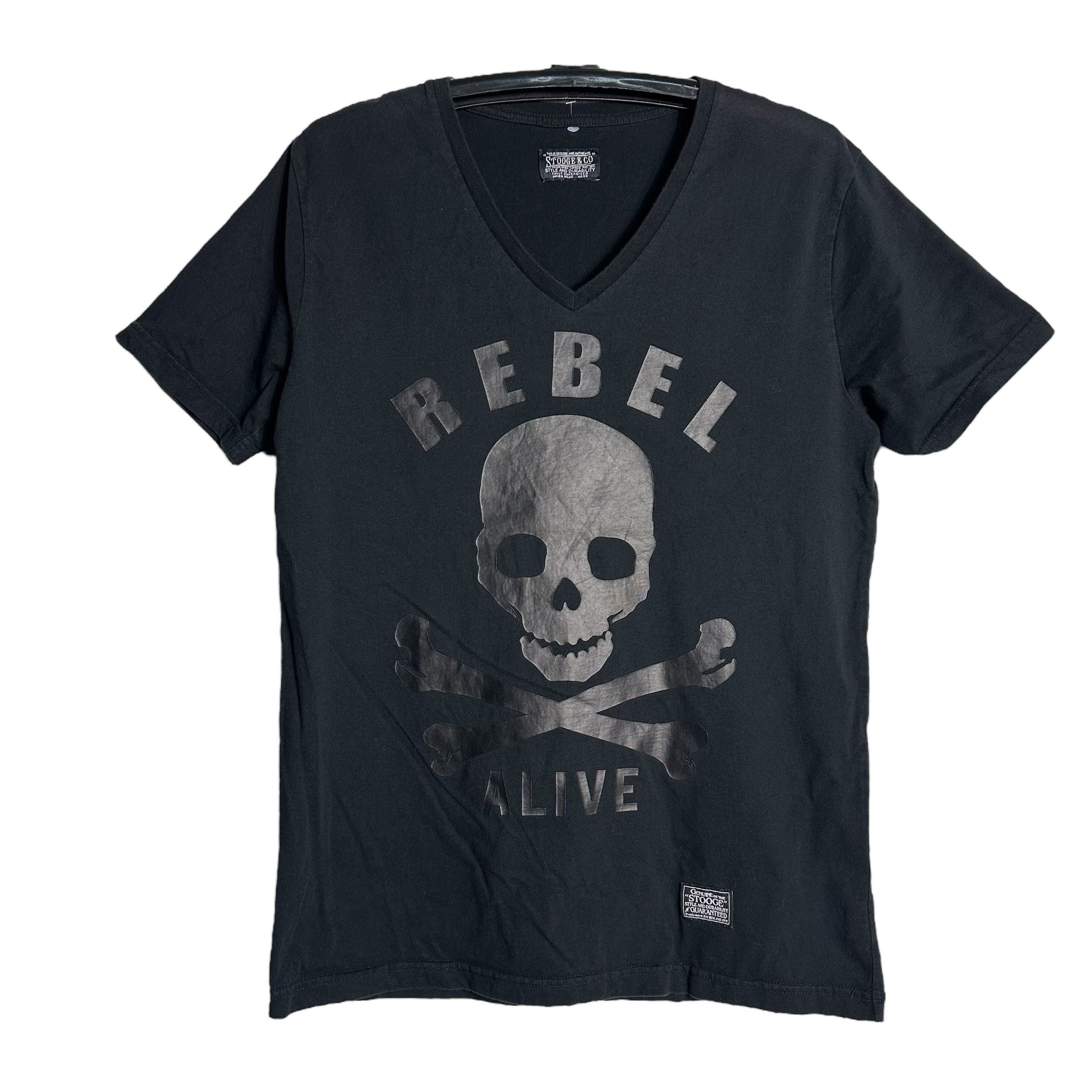 Japanese Brand 🔥RARE🔥Stooge & Co 'Rebel Alive' Japanese V-Neck Tshirt Size US L / EU 52-54 / 3 - 1 Thumbnail