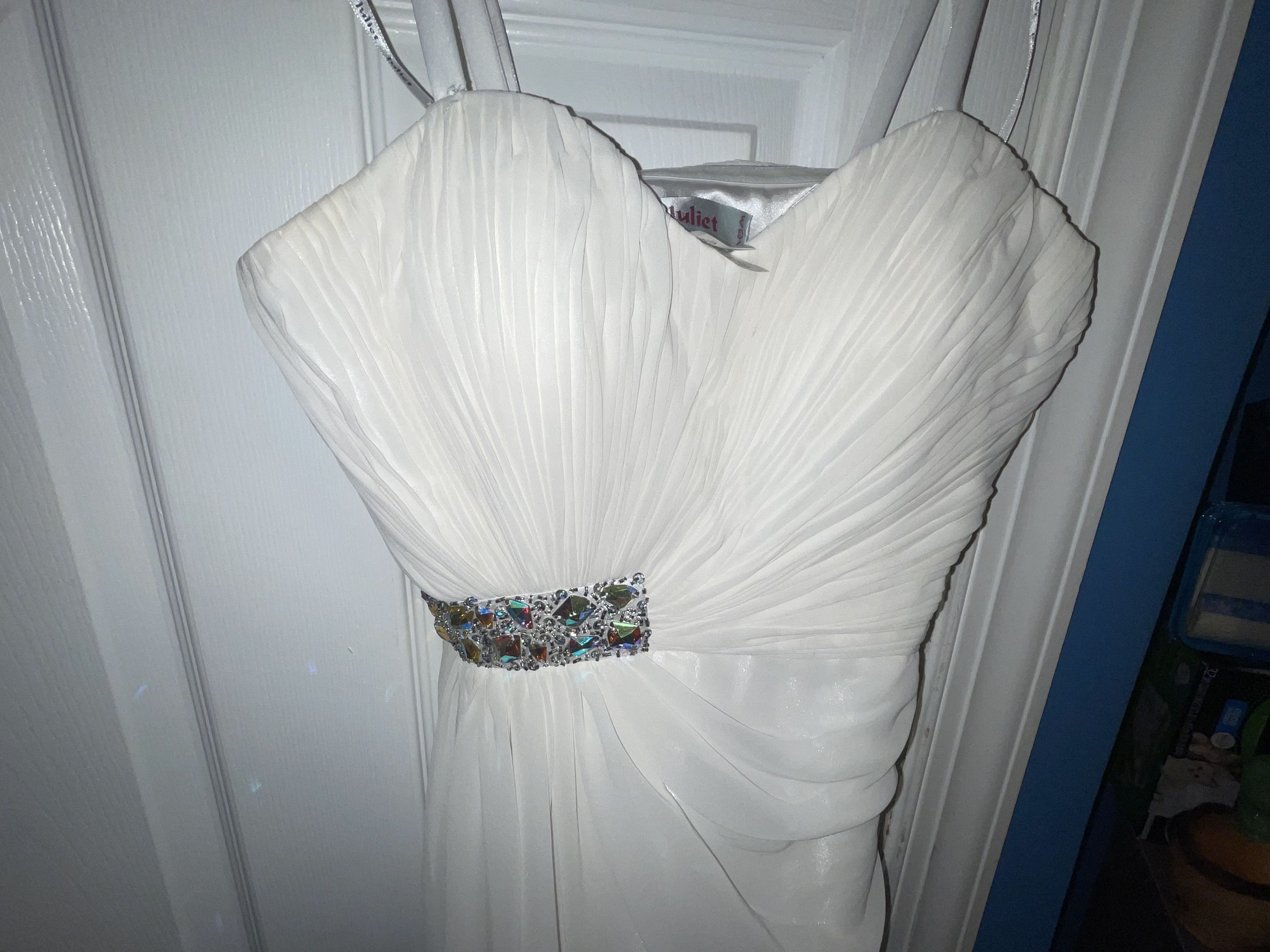 Other Juliet Elegant Cream Wedding Dress Size S / US 4 / IT 40 - 4 Thumbnail