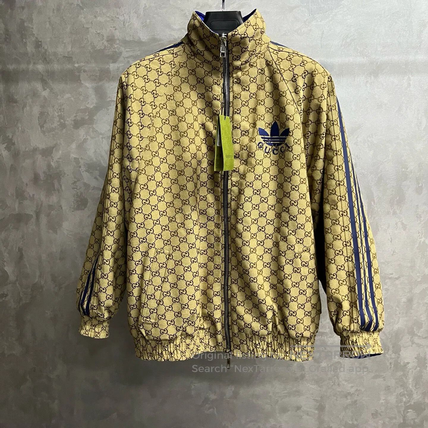 Gucci Guicci Logo-printed stand-up collar zipper long-sleeve jac Size US S / EU 44-46 / 1 - 6 Thumbnail