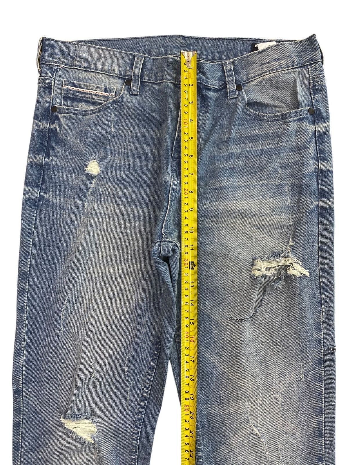 Japanese Brand Blue Faded Wash Style Straight Cut Jeans
