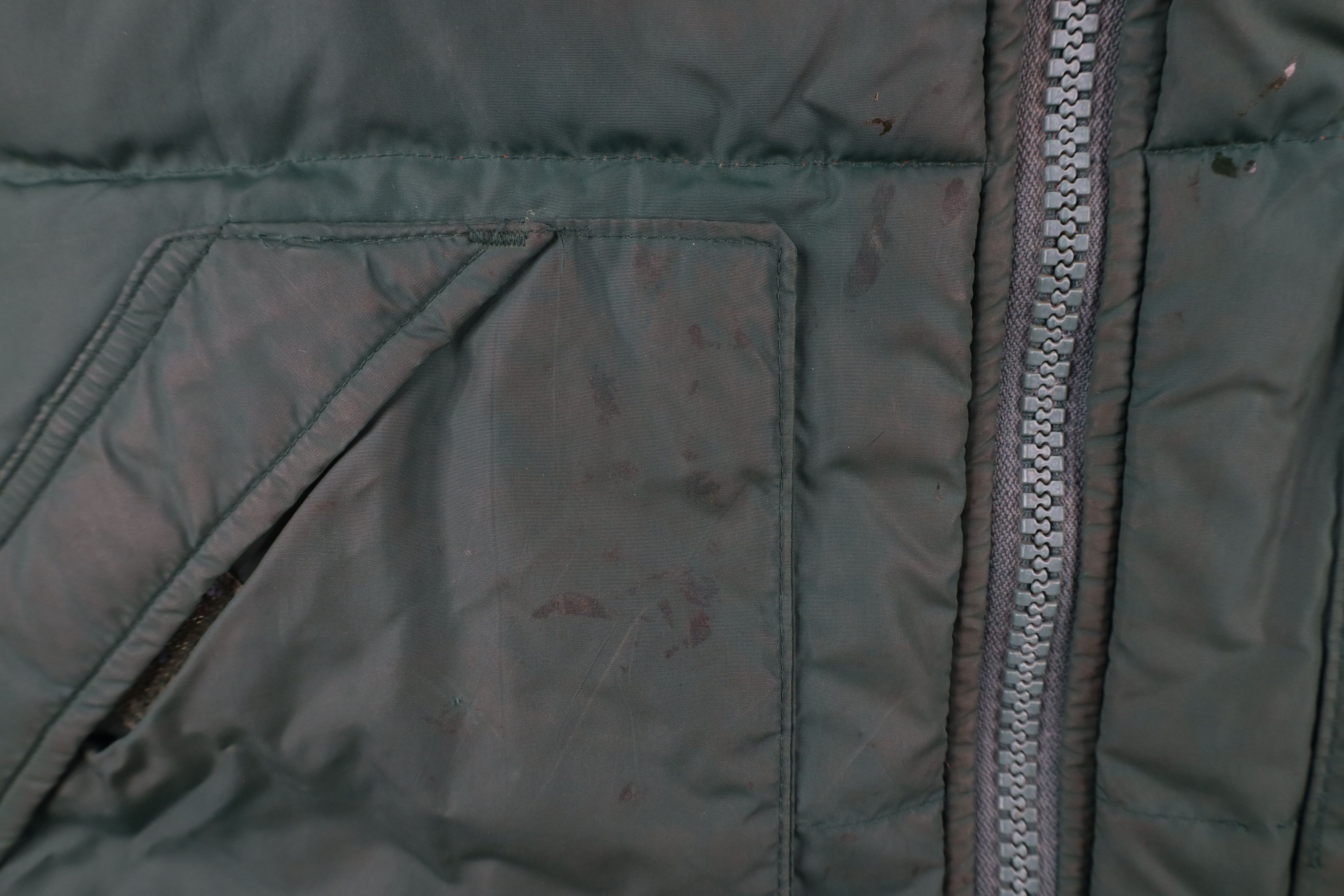 Vintage Vintage 70s Streetwear Reversible Down Puffer Vest Jacket Size US M / EU 48-50 / 2 - 5 Thumbnail