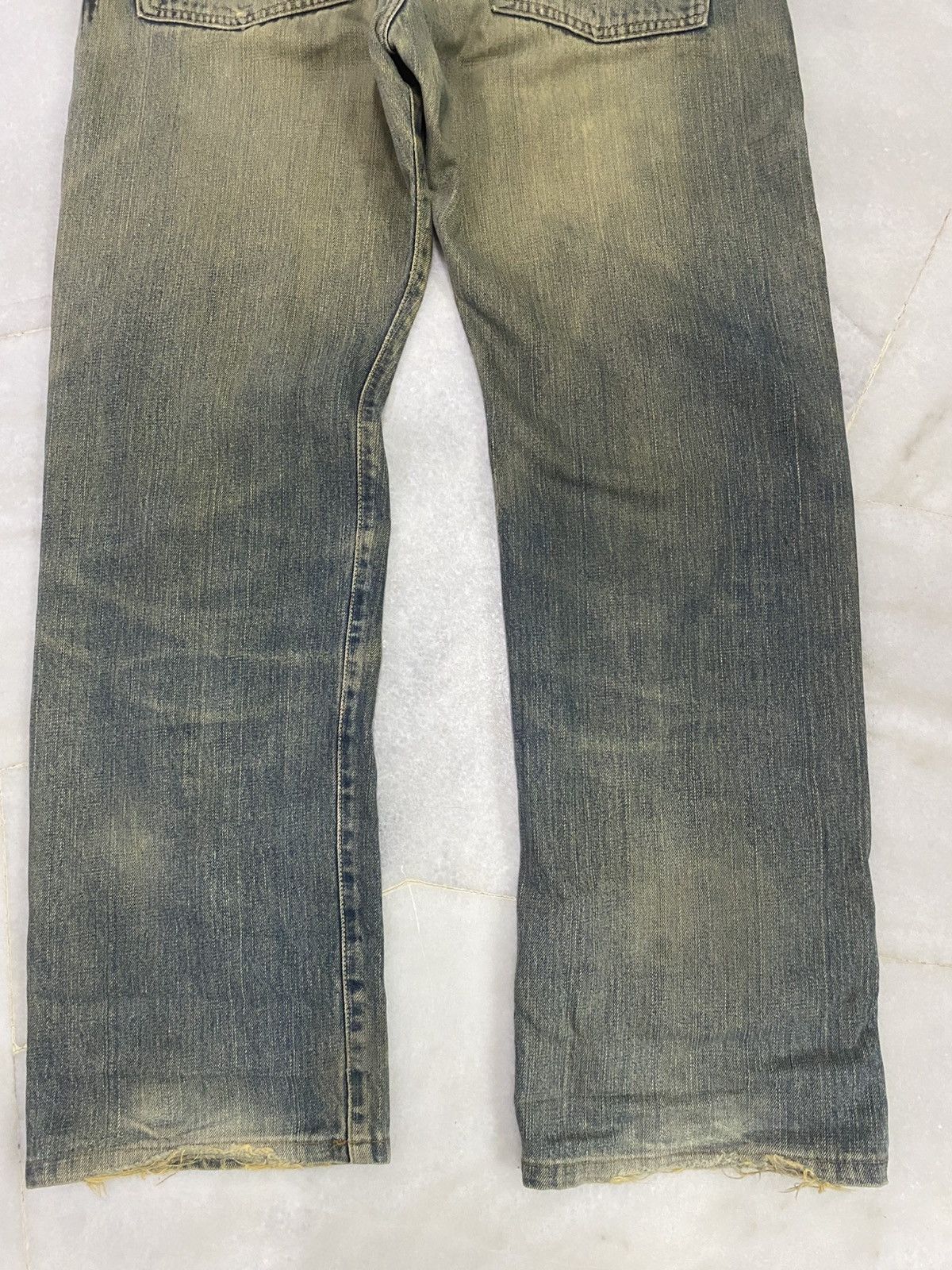 Edwin Size 35x32 Vintage Edwin Selvedge Distressed Denim Jeans Size US 35 - 19 Thumbnail