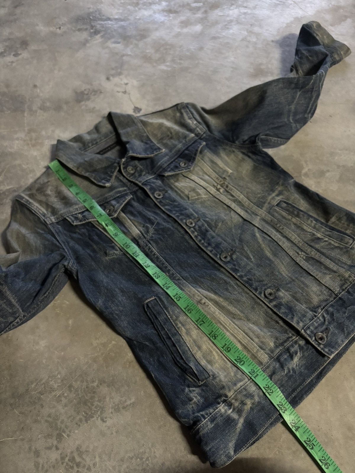GOSTAR DE FUGA GOSTAR DE FUGA denim jacket trucker distressed mudwash oil Size US XS / EU 42 / 0 - 15 Thumbnail