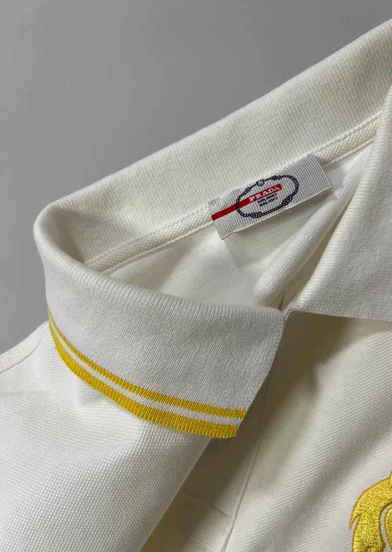 Prada Prada Short-sleeved T-shirt polo shirt 2501-Nextarrow Size US L / EU 52-54 / 3 - 4 Thumbnail