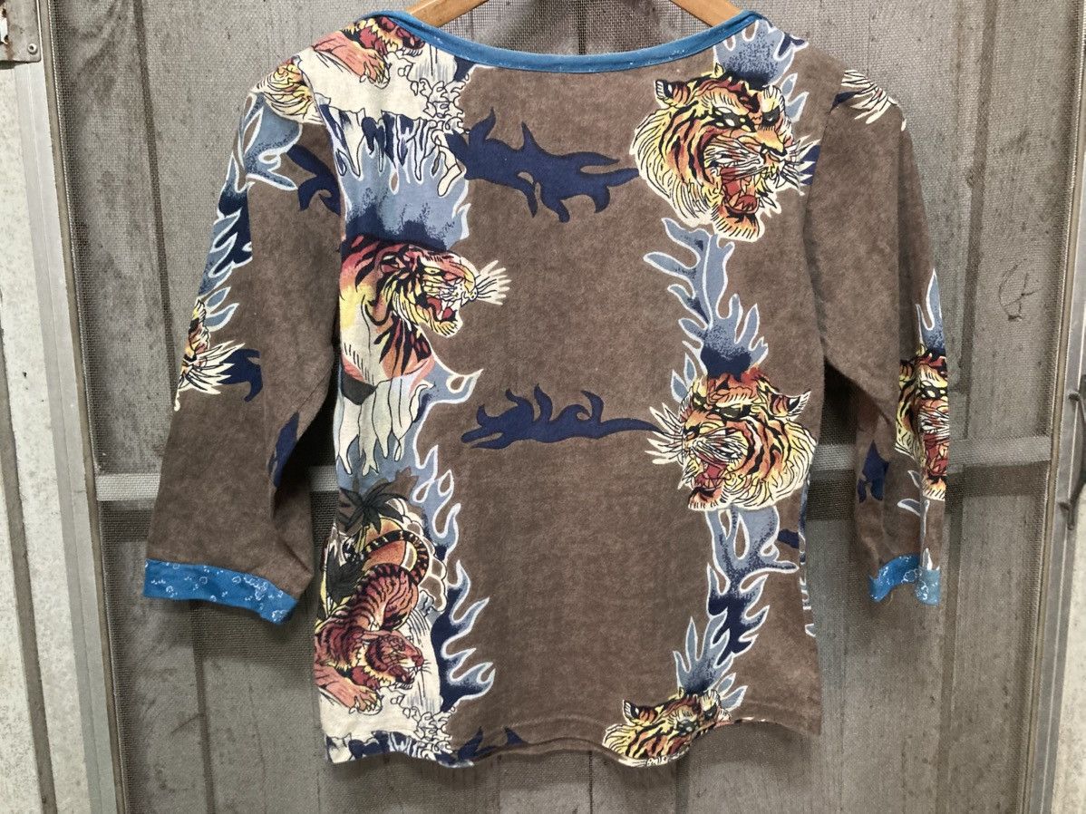 Japanese Brand Vintage AIC Crop Tattoo Japanes T Shirt Size S / US 4 / IT 40 - 3 Thumbnail