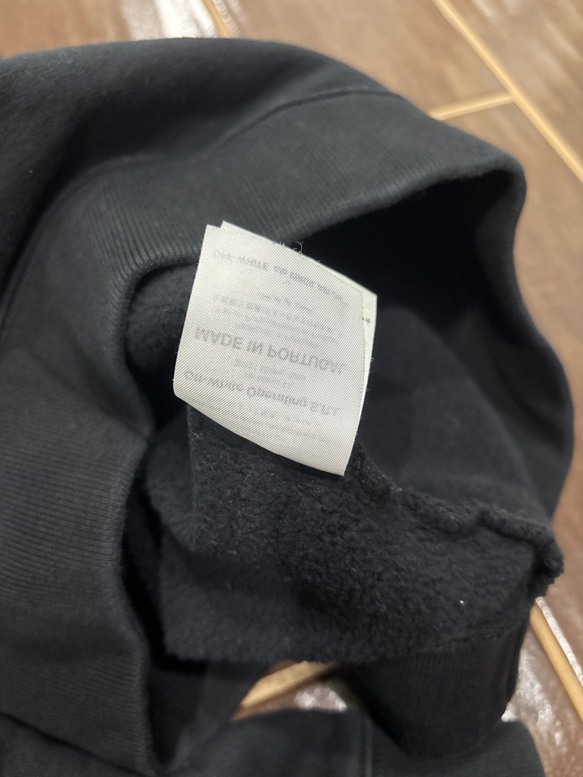 Off-White × Vlone LIGHT WEAR Off-White x Vlone Crewneck Black SZ M/Fits L Size US L / EU 52-54 / 3 - 10 Thumbnail