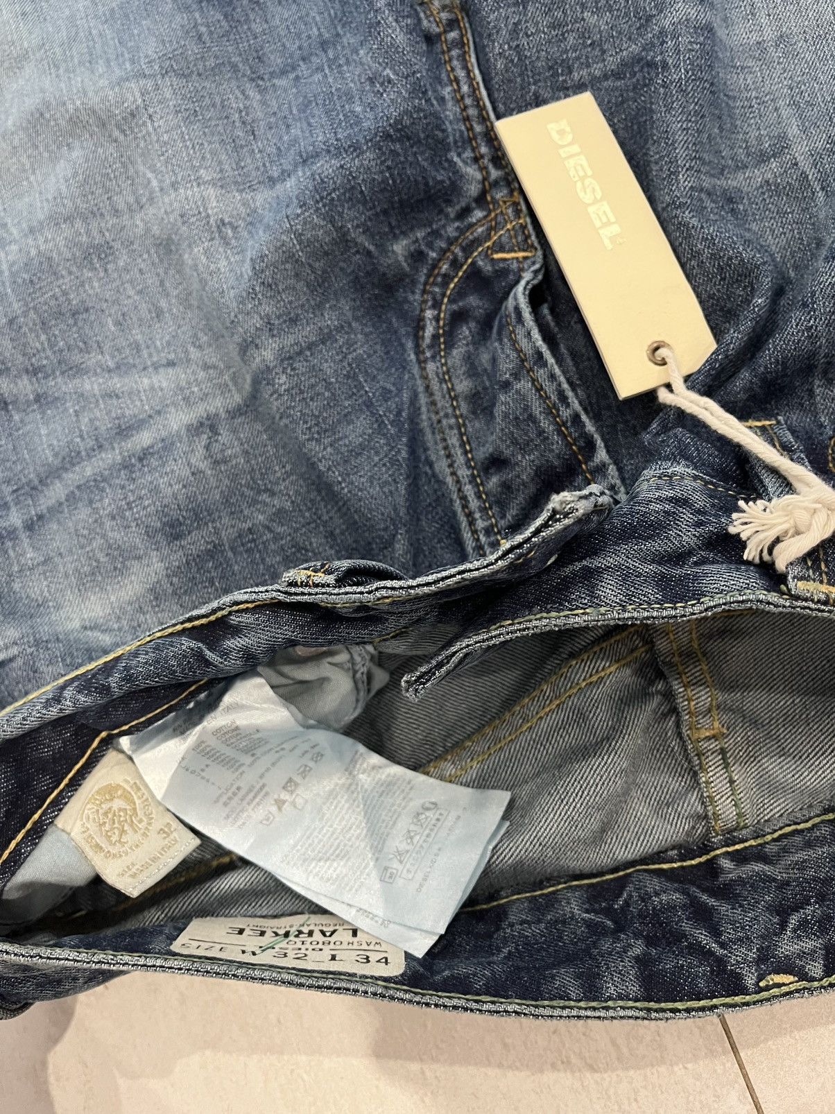 Diesel New Diesel Jeans Distressed Denim Jeans Y2K Vintage Size US 32 / EU 48 - 5 Thumbnail