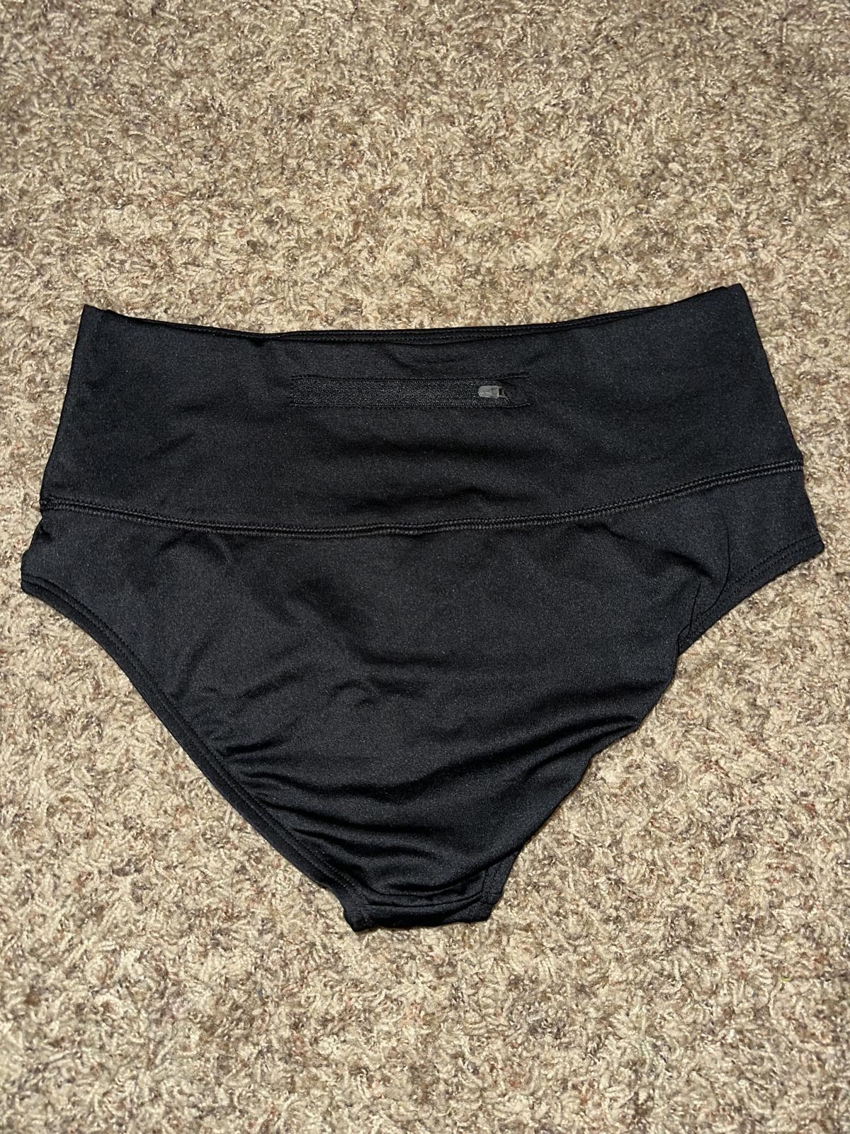 Nike Nike Women's Essential High Waisted Black Swimsuit With Zipper Pocket Size ONE SIZE - 3 Thumbnail