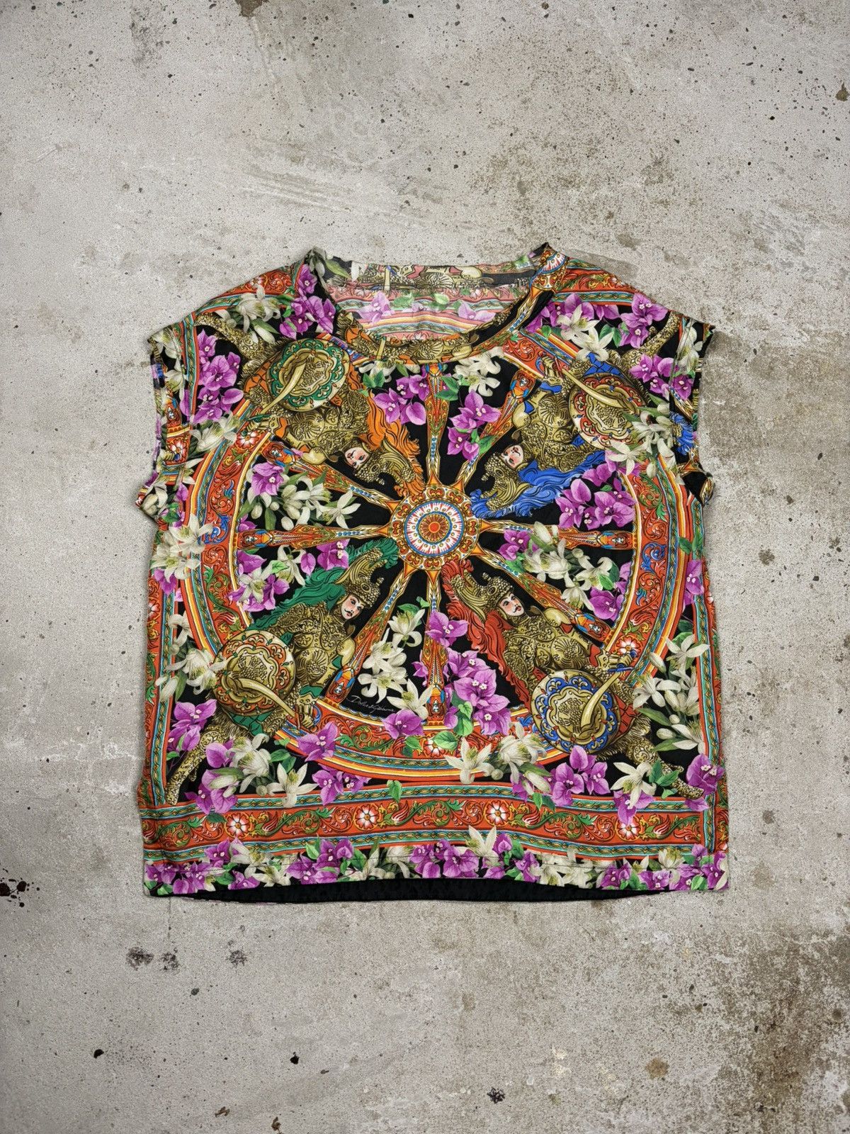 Dolce & Gabbana Dolce & Gabbana Silk Sleeveless Tank Top Multicolor Print Size M / US 6-8 / IT 42-44 - 1 Thumbnail