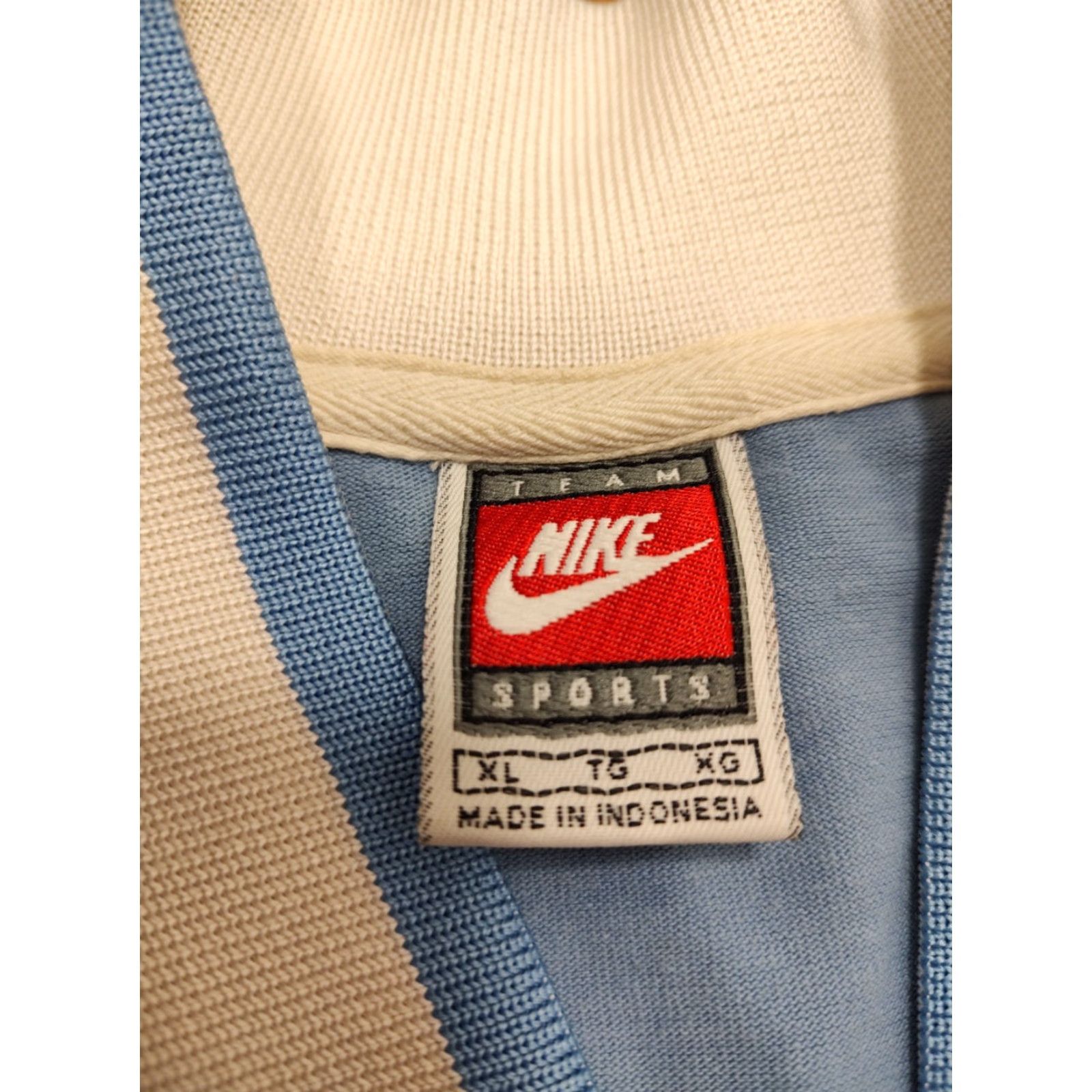 Nike VINTAGE Nike Shirt Tar Heels NC 1/4 Zip Argyle Blue XL Men’s Logo Classic 90s College Sports T-Shirt Size US XL / EU 56 / 4 - 7 Thumbnail