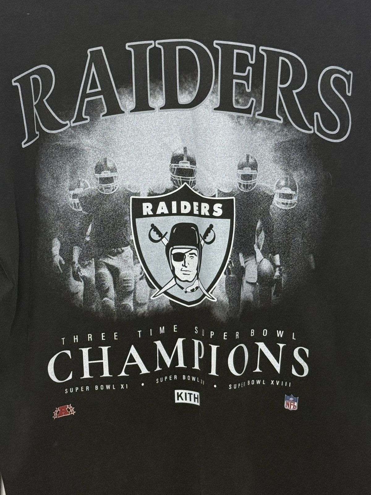 Kith Kith x NFL 47 Raiders Vintage LS Tee Size US L / EU 52-54 / 3 - 4 Thumbnail
