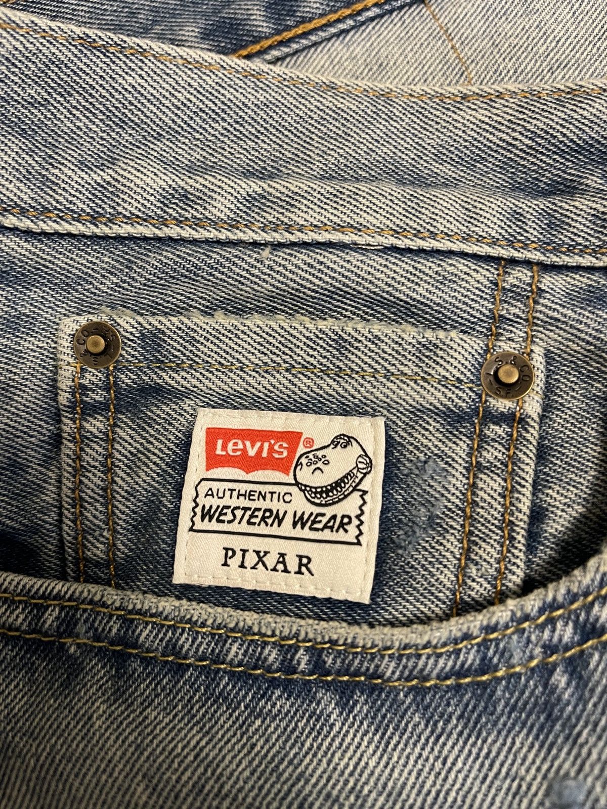 Levi's Levi’s X Toy Story Jeans Size US 32 / EU 48 - 5 Thumbnail