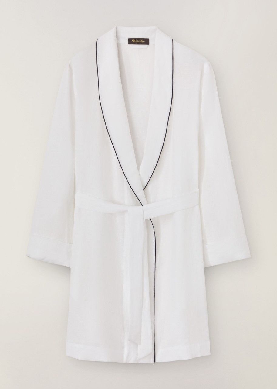 Loro Piana o1srvl11e0624 Size: OS FAL1440 Petite Nevada Robe in White Size ONE SIZE - 1 Thumbnail
