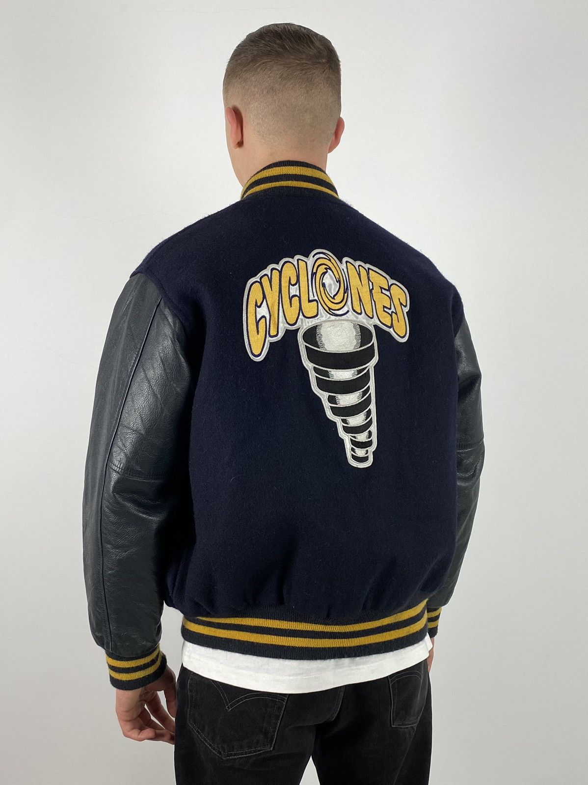Vintage 1990’s Vintage Game Cyclones Hockey Team Varcity Jacket Size US M / EU 48-50 / 2 - 1 Thumbnail
