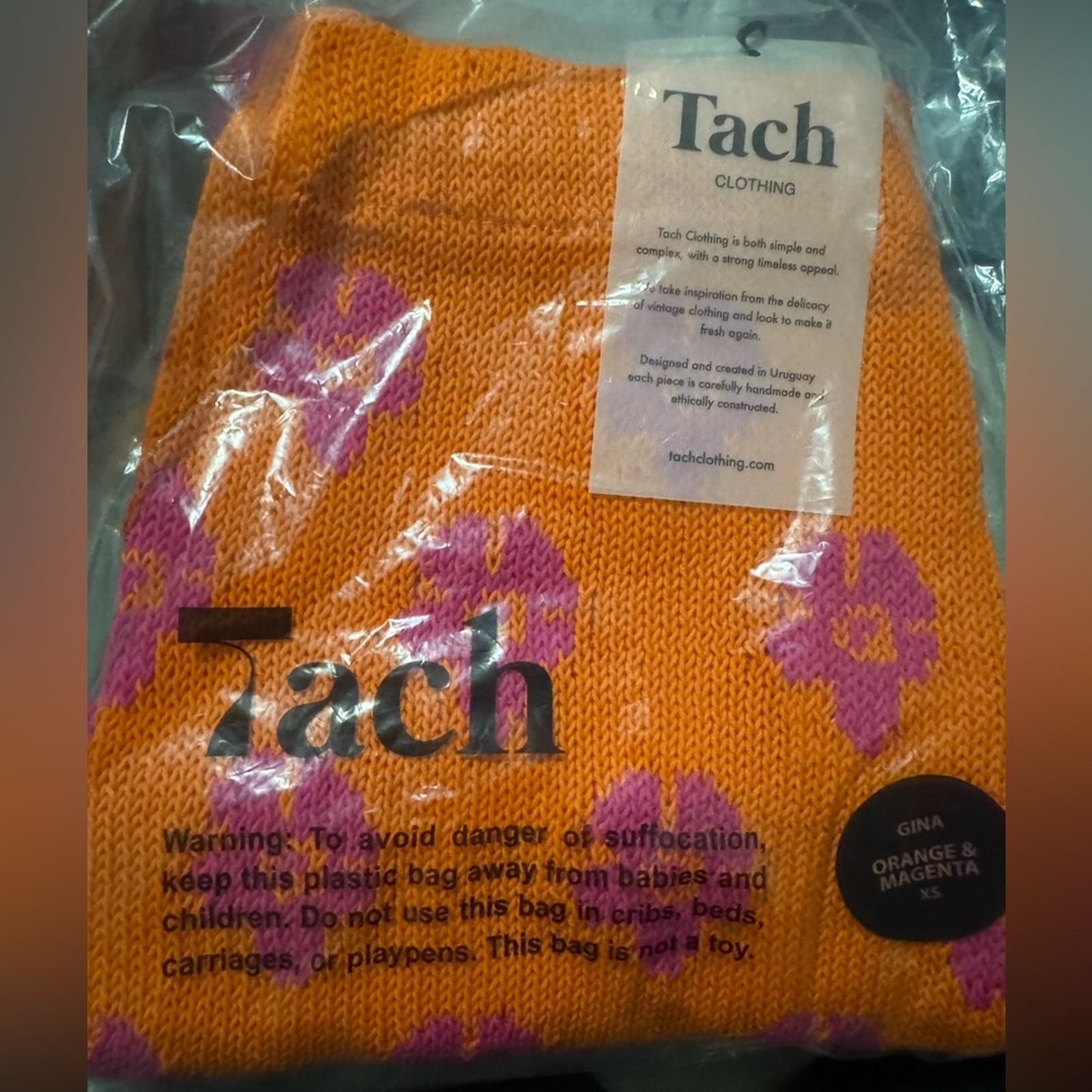 Other NWT TACH $166 Orange and Magenta Floral Knit Shorts XS Size 26" / US 2 / IT 38 - 3 Thumbnail