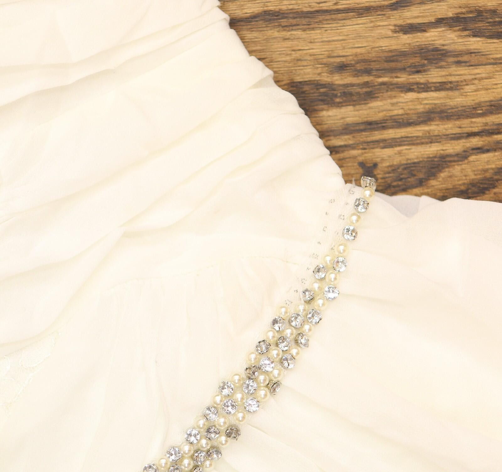 Other City Studios Embellished Pleated-bodice Party Dress White 9 Size M / US 6-8 / IT 42-44 - 3 Thumbnail