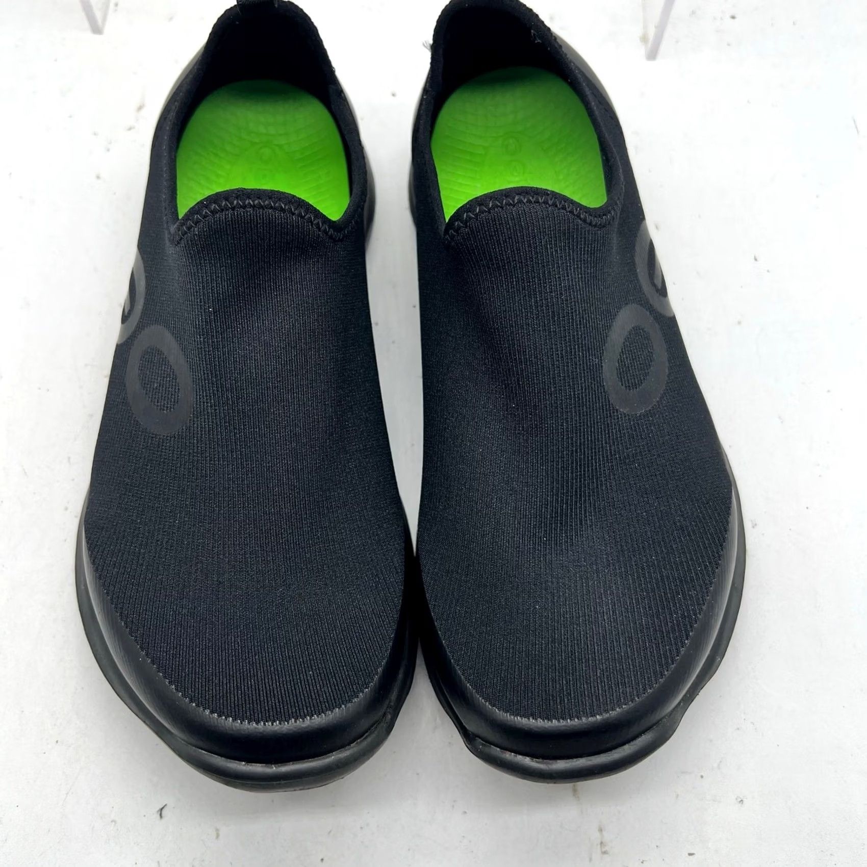 Vintage Oofos Womens 7 Black Slip On Low Top Sneakers Size M / US 6-8 / IT 42-44 - 3 Thumbnail