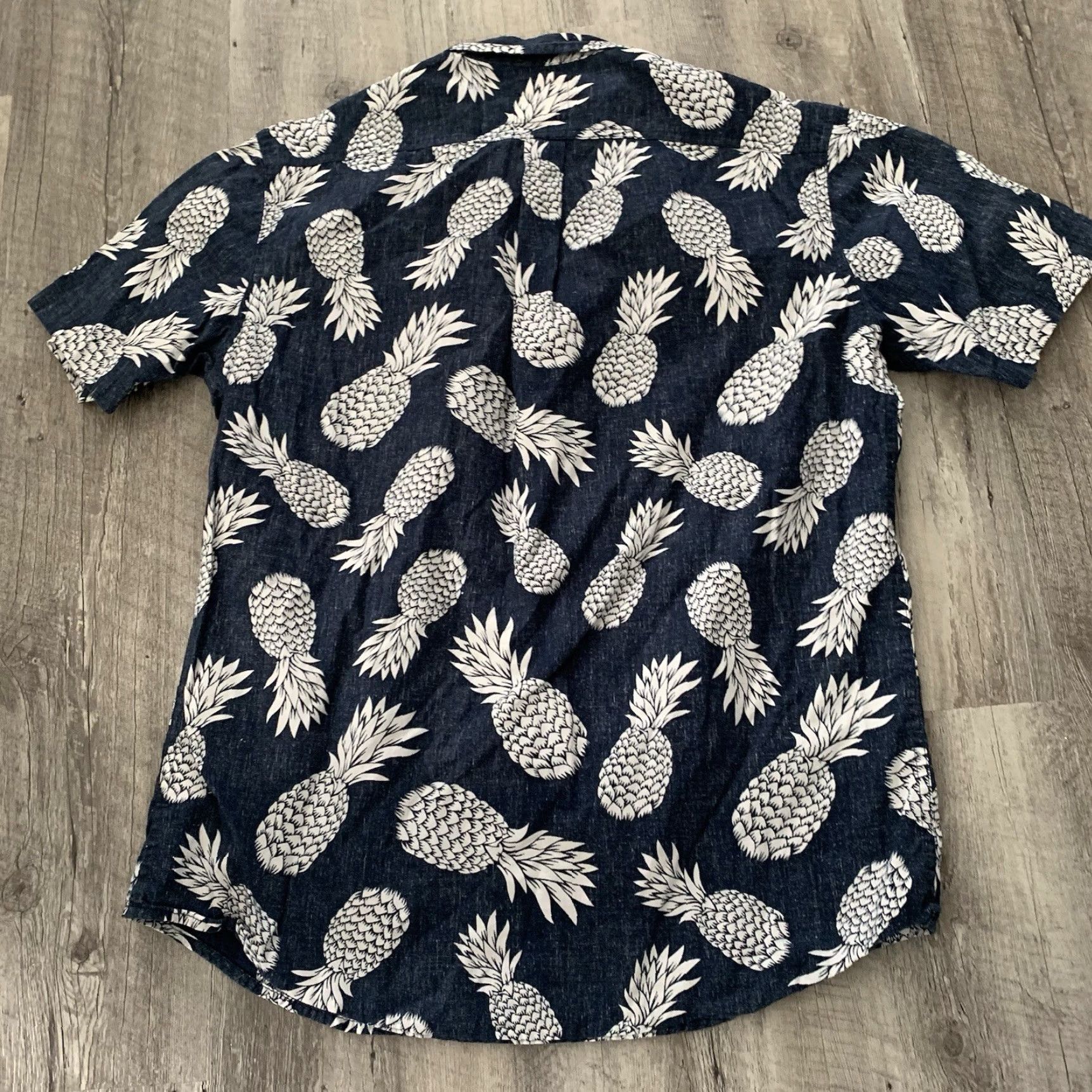Levi's Levi’s Shirt Mens M Blue Pineapples 100% Cotton Short Sleeve Button Up Hawaiian Tropical Beach Casual Size US M / EU 48-50 / 2 - 5 Thumbnail