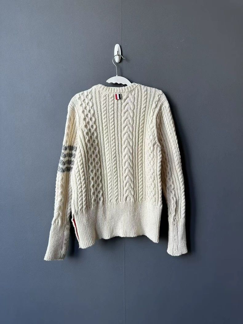 Thom Browne THOM BROWNE Armband sweater 2502-Nextarrow Size US L / EU 52-54 / 3 - 2 Thumbnail