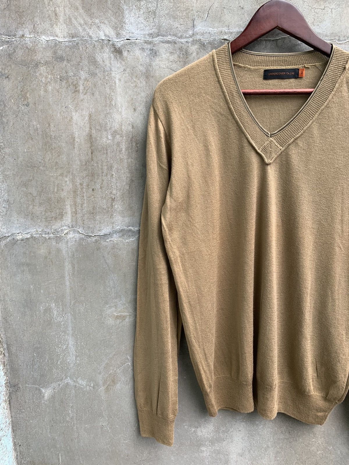 Undercover Raw Closed V-neck Cardigan Size US M / EU 48-50 / 2 - 3 Thumbnail