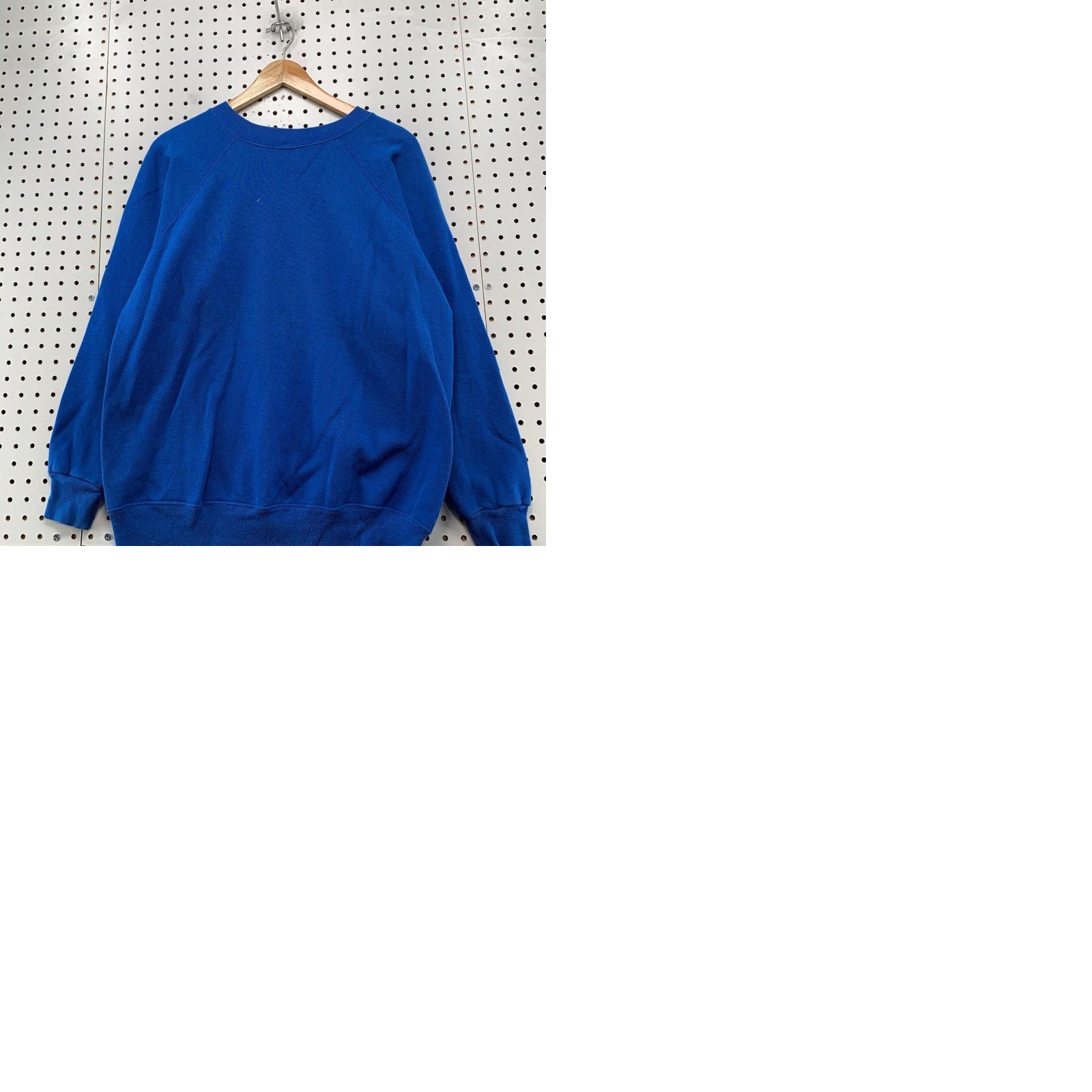 Hanes VINTAGE Hanes Sweatshirt Large Royal Blue Raglan Long Sleeve Fleece USA Mens 80s Size US L / EU 52-54 / 3 - 9 Thumbnail