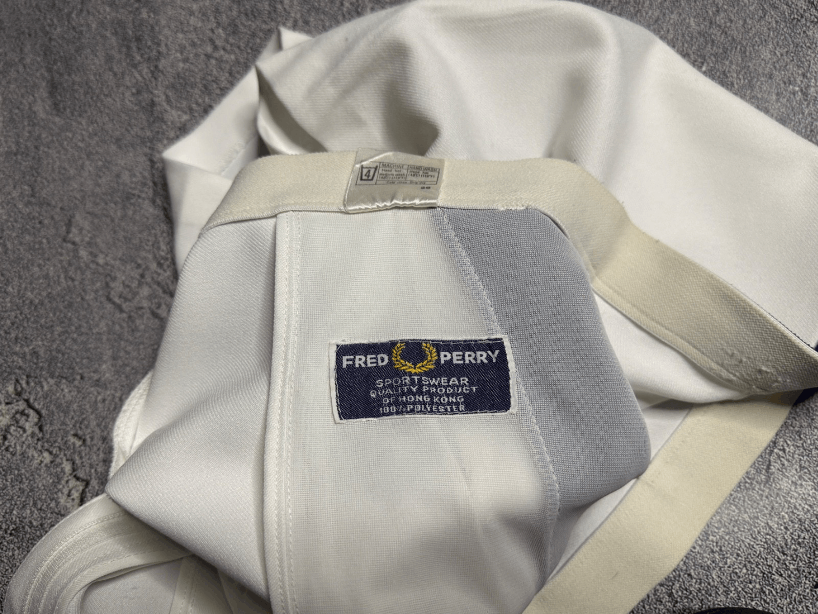 Fred Perry vintage Fred Perry men's short 36'' Size US 36 / EU 52 - 5 Thumbnail