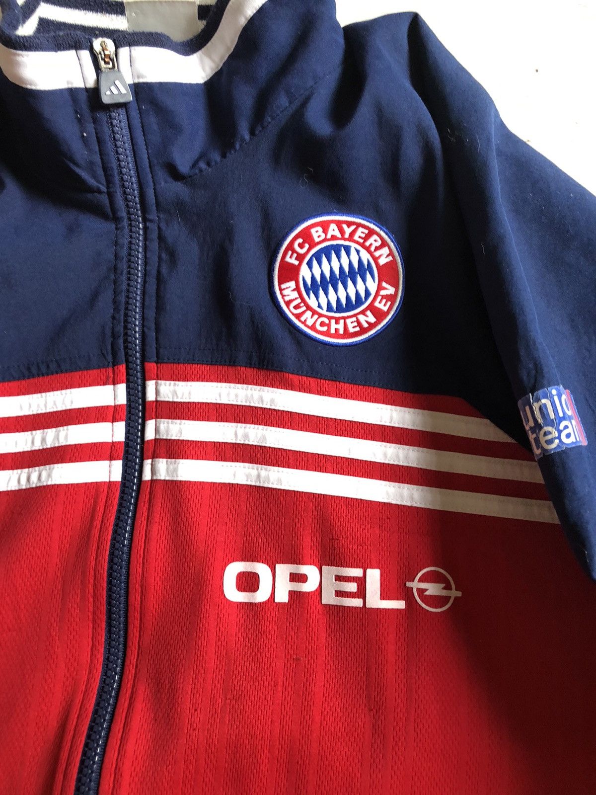 Adidas Vintage adidas 90’s Bayern munchen football jacket soccer Size US L / EU 52-54 / 3 - 7 Thumbnail
