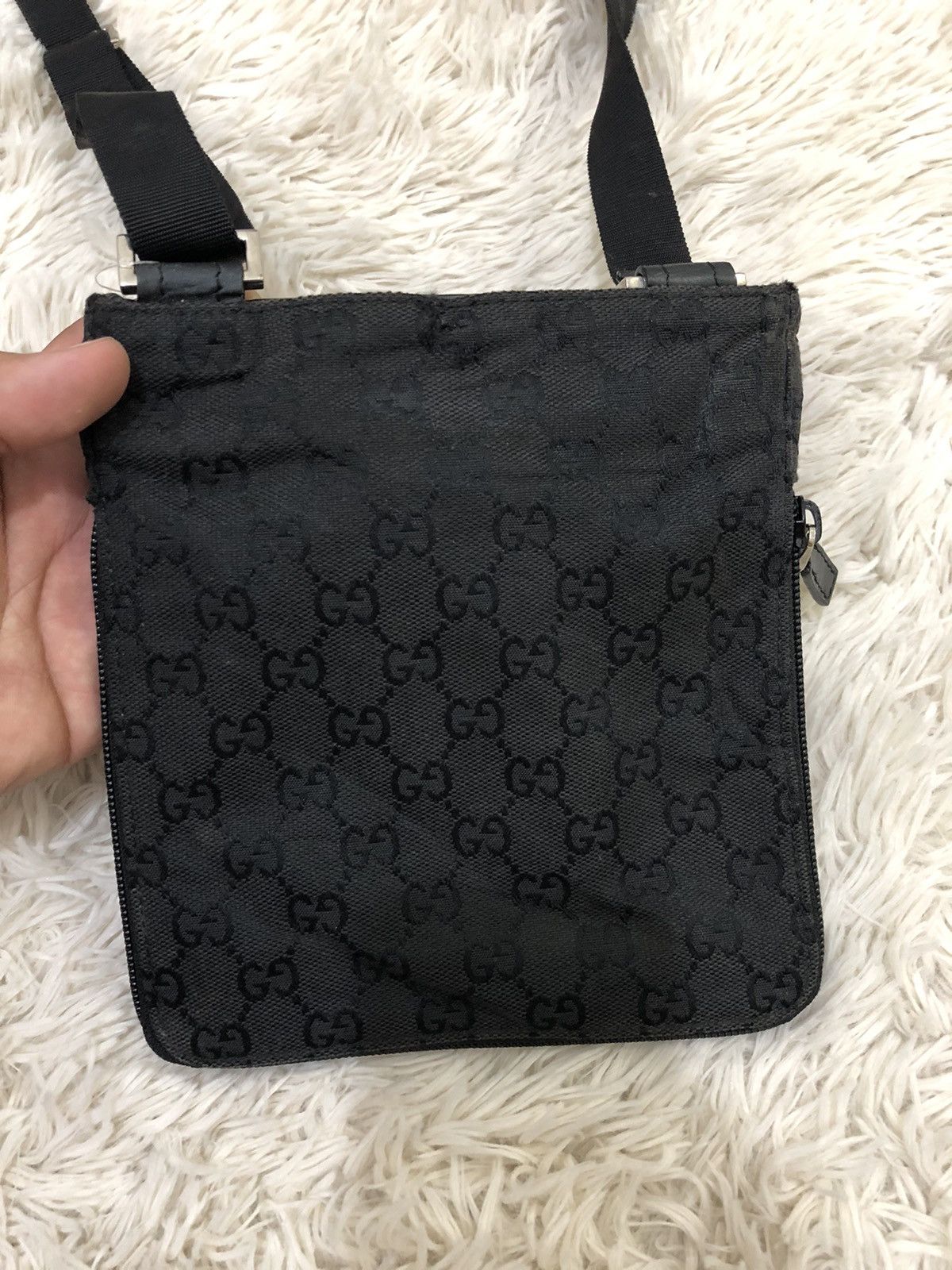Gucci × Vintage Vintage Gucci Monogram Cross body Size ONE SIZE - 7 Thumbnail