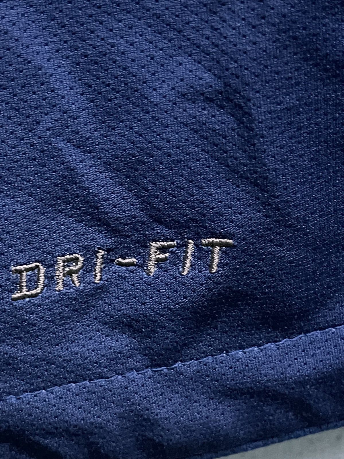 Nike × Vintage Barcelona Nike Jersey Size US L / EU 52-54 / 3 - 10 Thumbnail