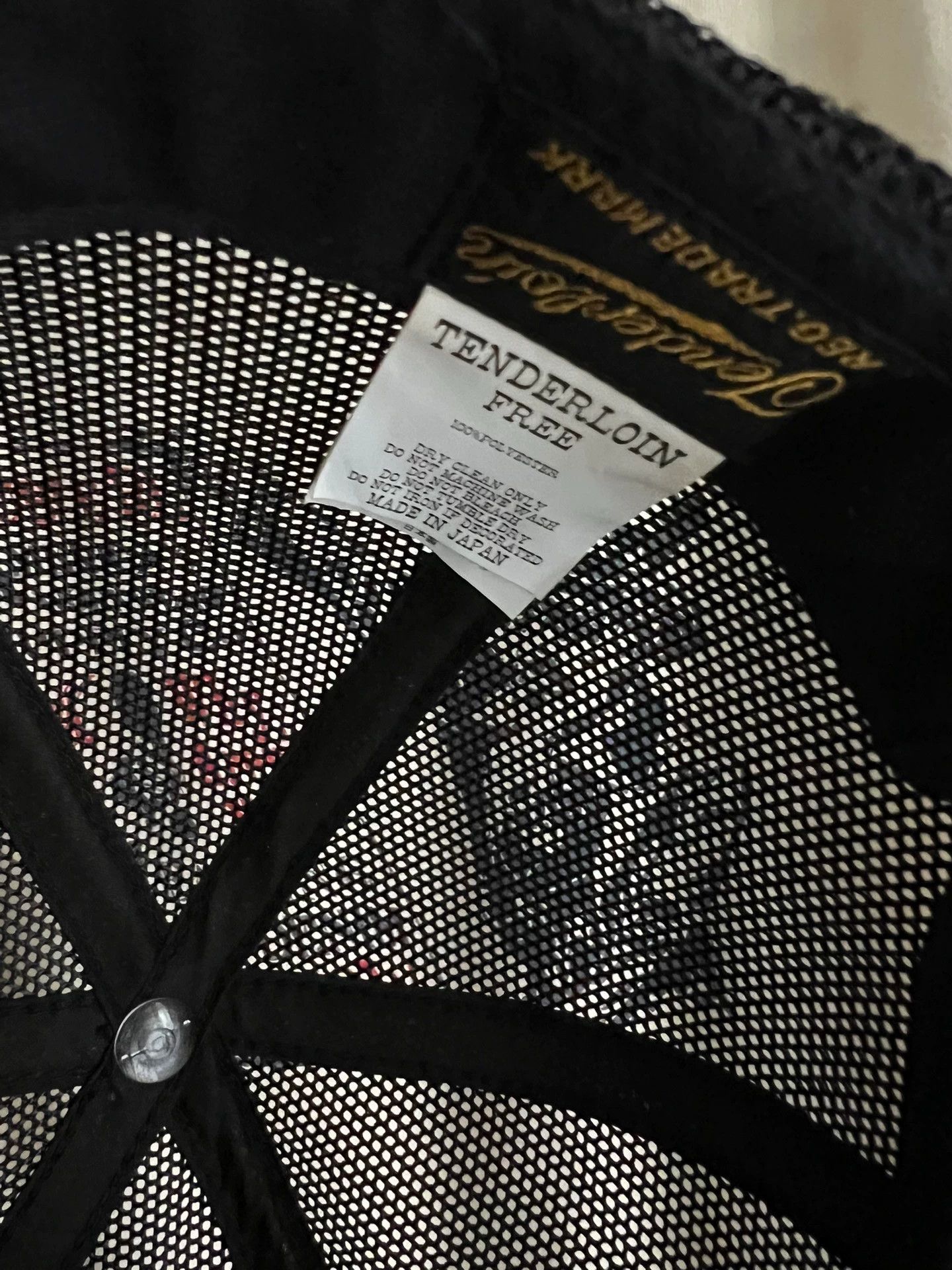 Tenderloin Tenderloin Mesh Round Logo Trucker Cap Japan Vintage Mint Size ONE SIZE - 8 Thumbnail
