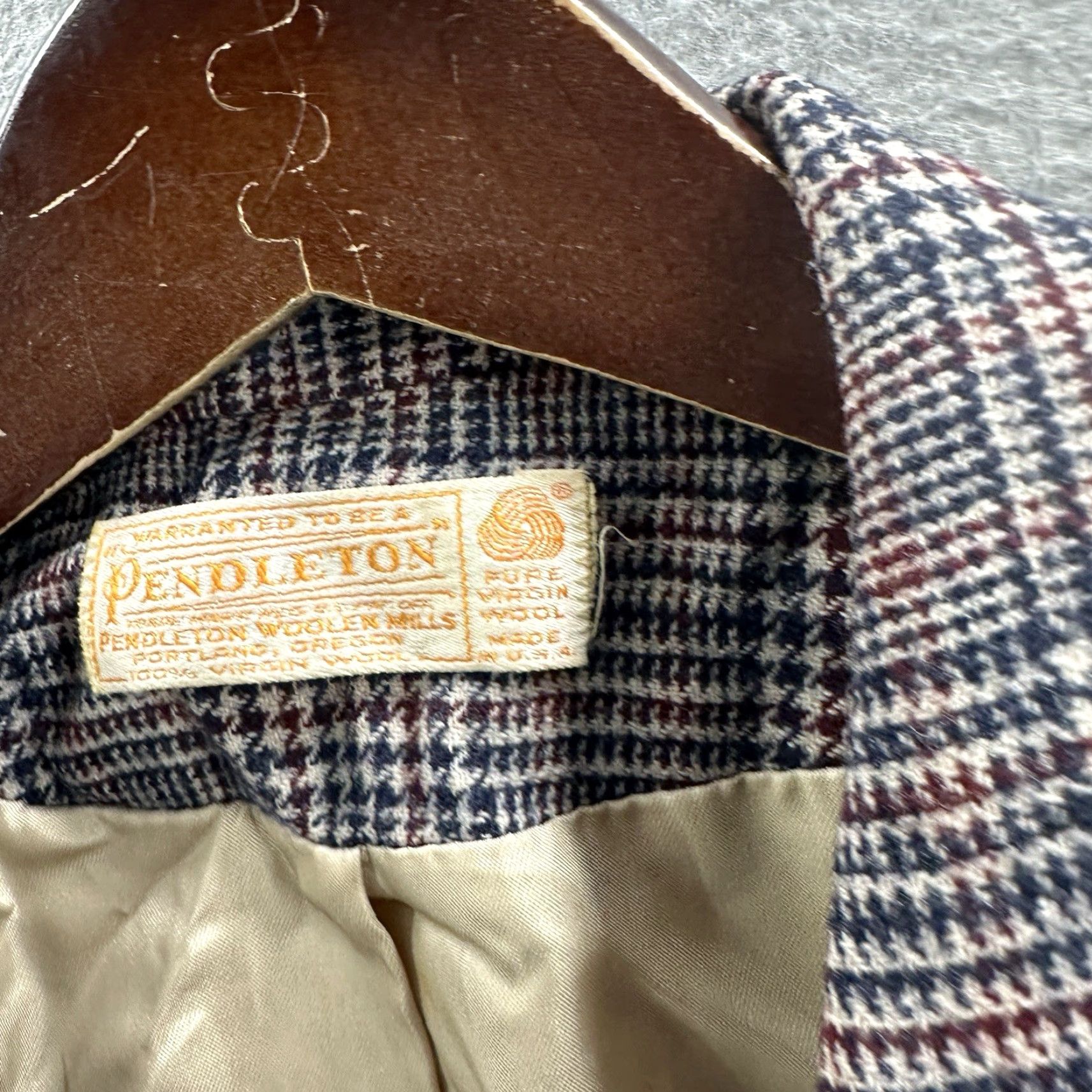 Pendleton VINTAGE Pendleton Wool Blazer Jacket Women M Beige Houndstooth Preppy Vintage Wool Reading Read Blazer Women M Size M / US 6-8 / IT 42-44 - 6 Thumbnail