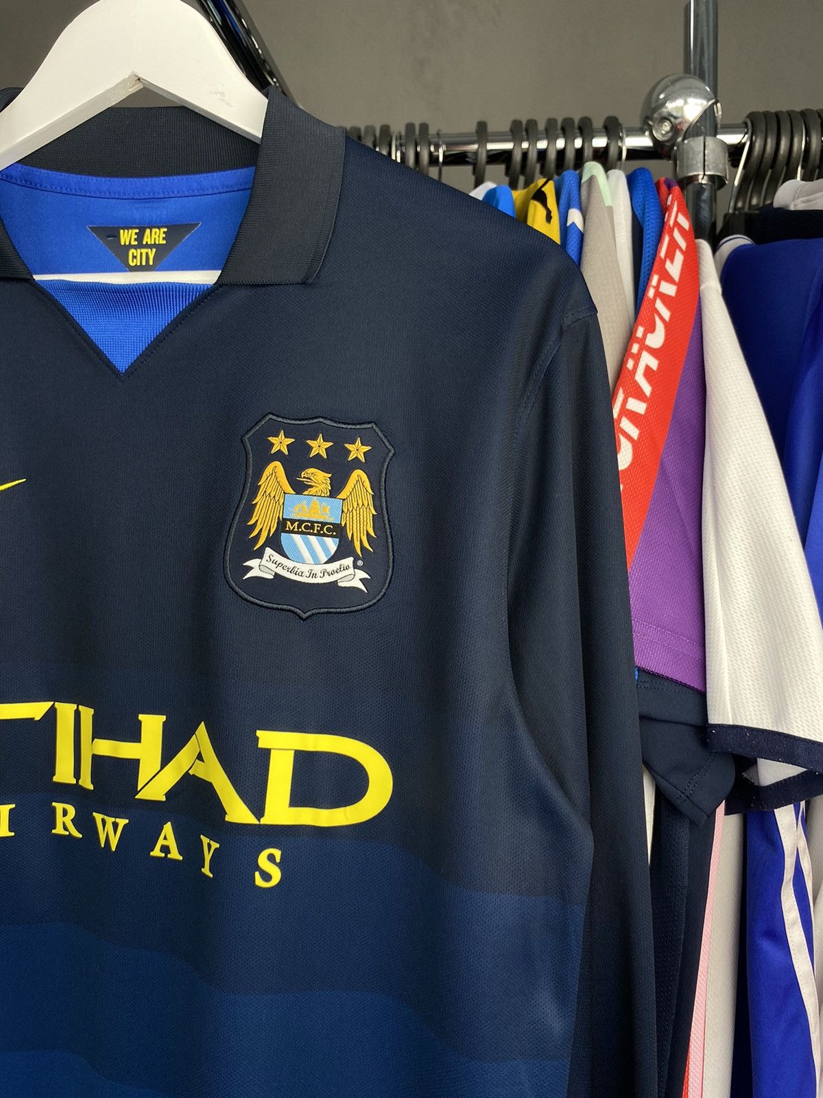 Nike 2014/15 NIKE MANCHESTER CITY AWAY SOCCER FOOTBALL JERSEY Size US M / EU 48-50 / 2 - 4 Thumbnail