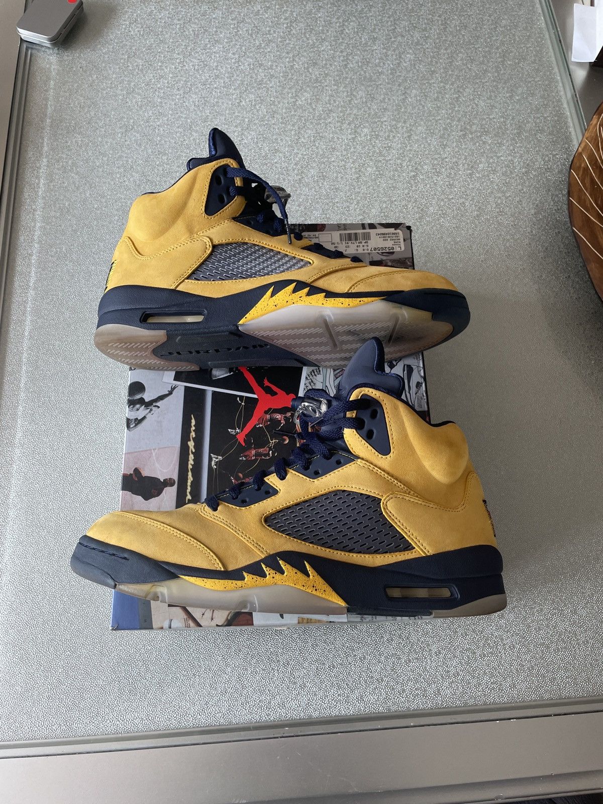 Nike Jordan 5 Retro University of Michigan Amarillo Size US 12 / EU 45 - 3 Thumbnail