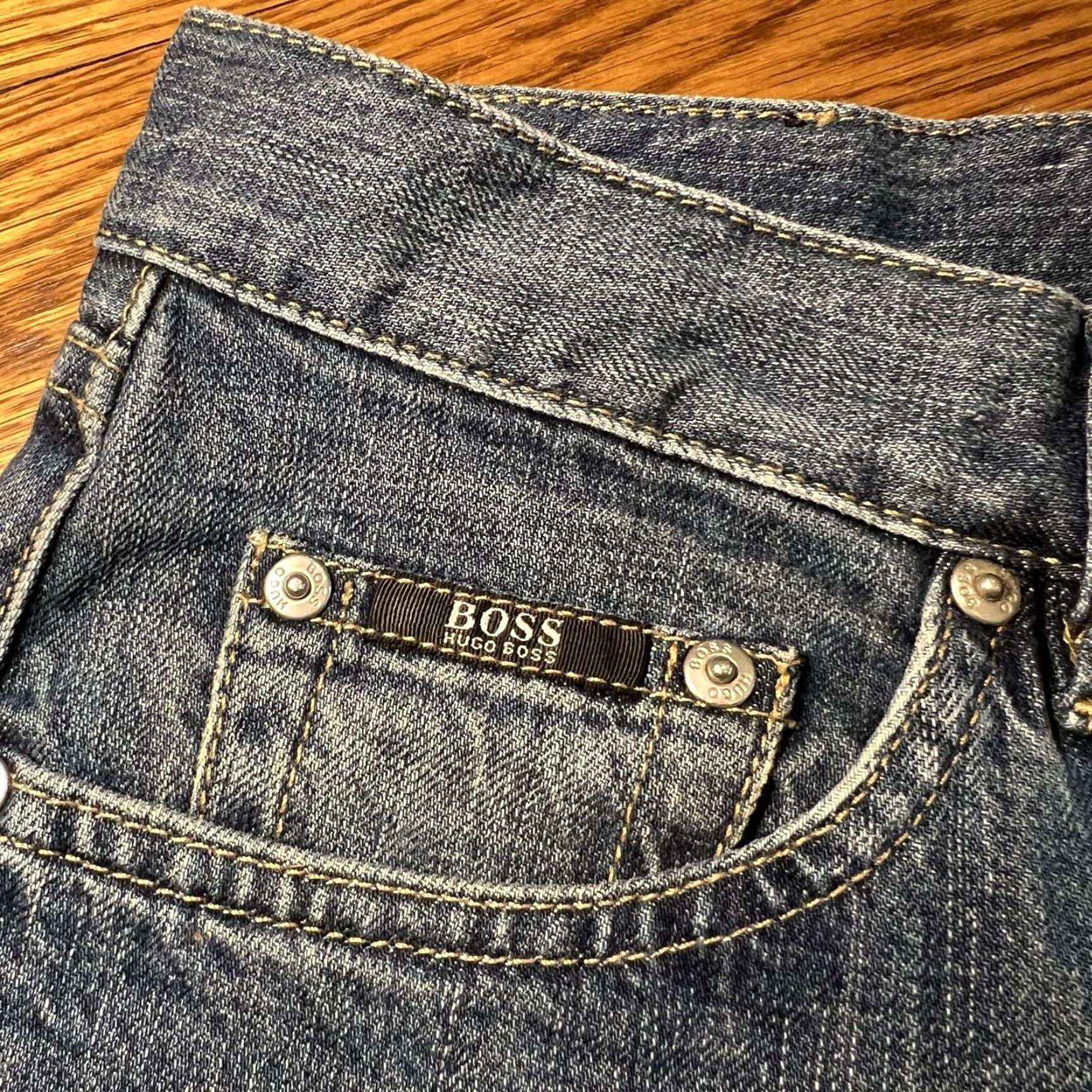 HUGO BOSS Jeans Regular Fit 34x34 Blue Medium Wash Denim Straight Mens