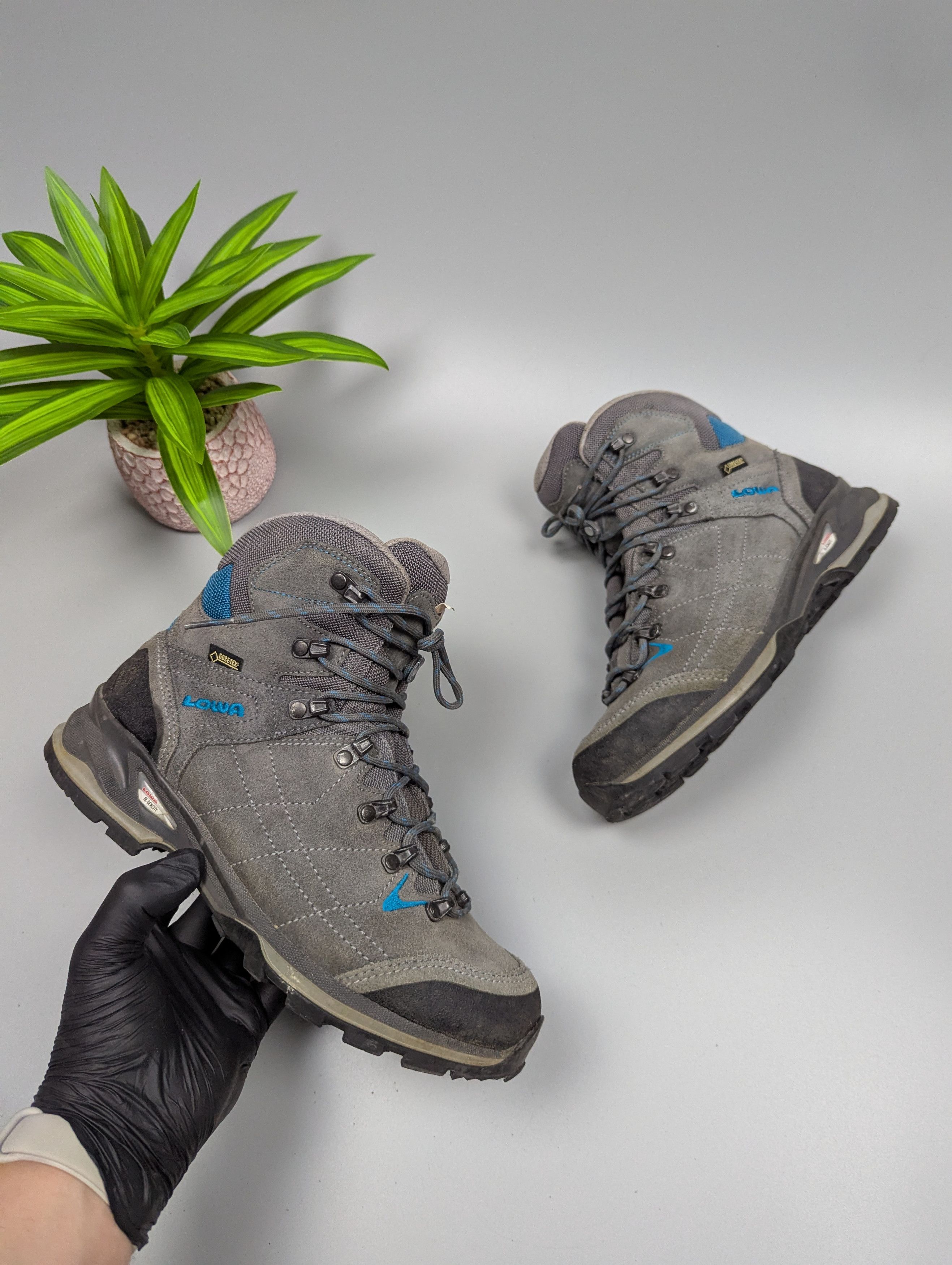 LOWA Lowa Vantage GTX Boots US 8 EUR 39.5 Gore-Tex Size US 9.5 / IT 39.5 - 1 Thumbnail