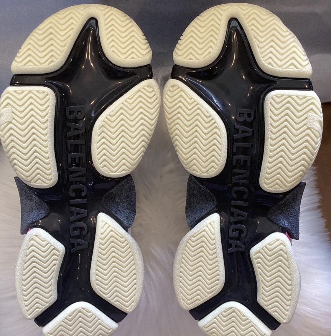Balenciaga Balenciaga Triple S Mule Sneakers Size US 7 / IT 37 - 5 Thumbnail