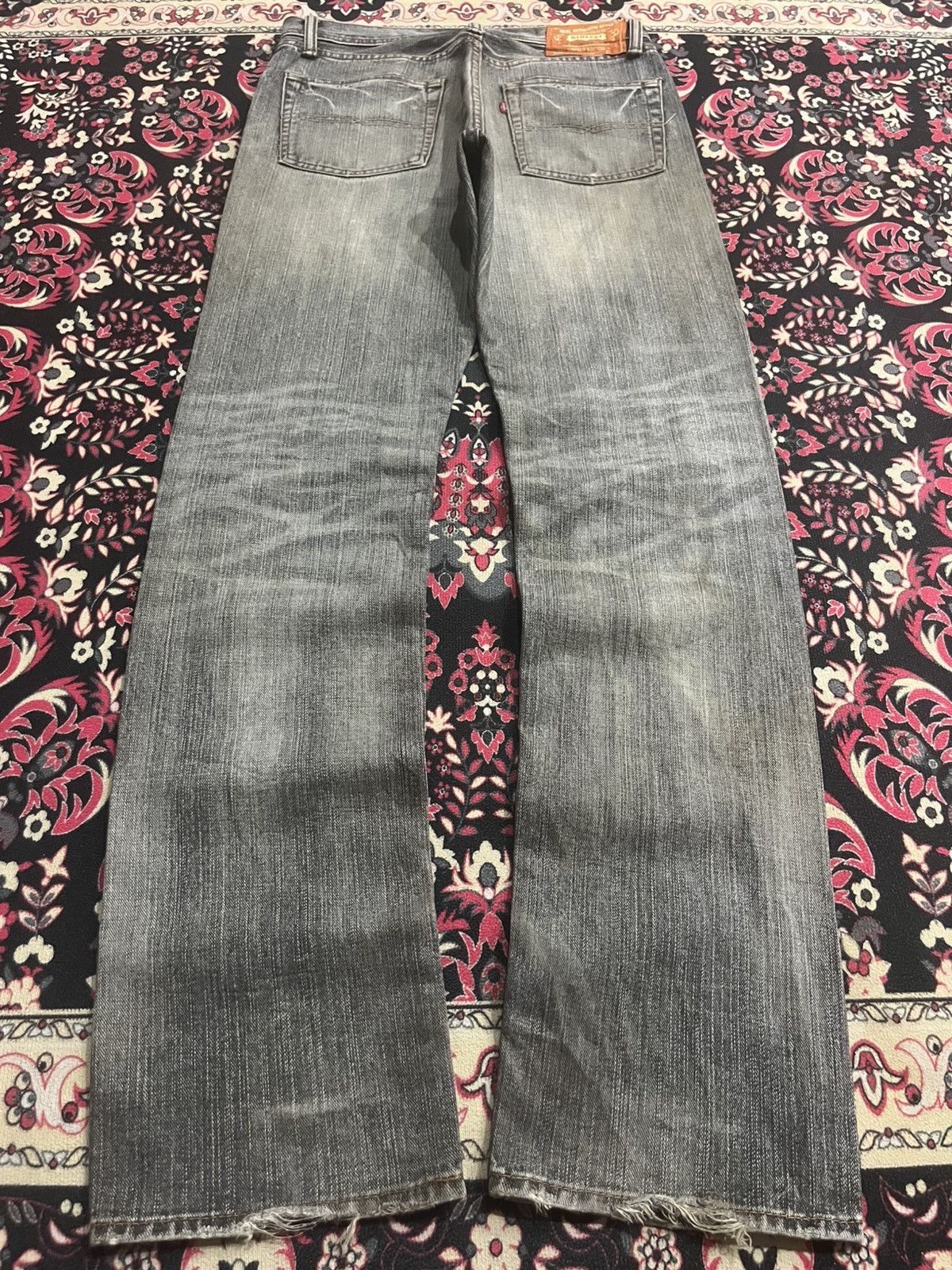 Japanese Brand Vintage Japanese Brand G.L Heart Grey Faded Washed Jeans Size US 29 - 2 Thumbnail