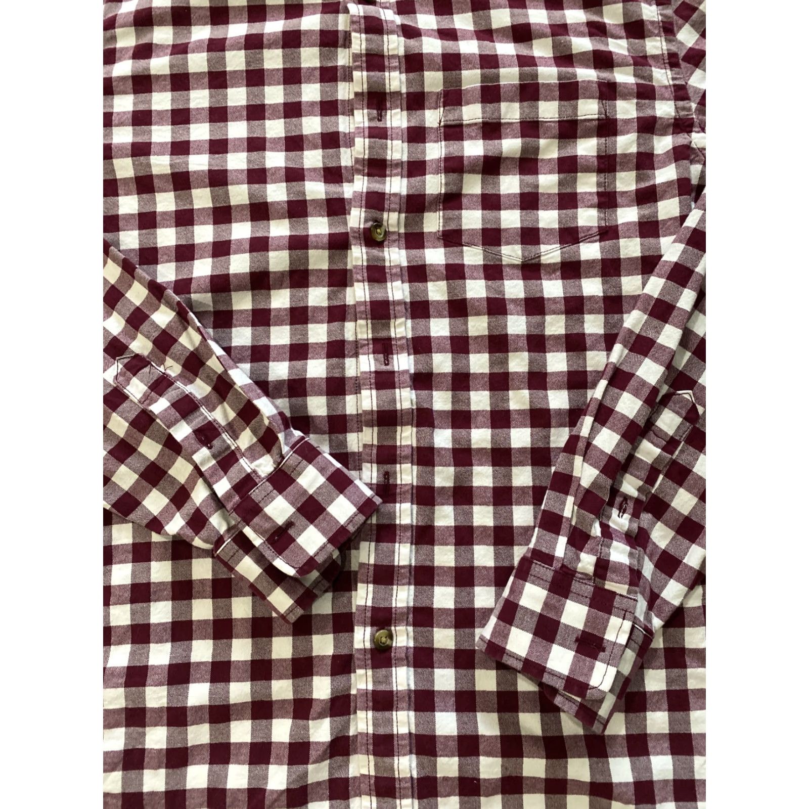 Old Navy Old Navy Button-Up Shirt Men M Red Check/24-23 Regular Fit Button-Down Collar Long Sleeve Pockets Size US M / EU 48-50 / 2 - 2 Thumbnail
