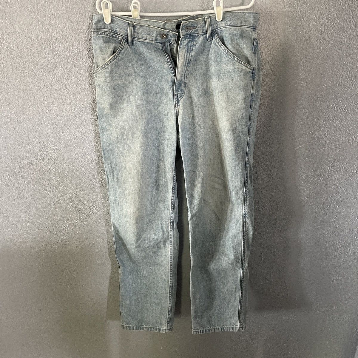 Uniqlo Uniqlo Light Blue Straight Baggy Jeans Men’s Size 31 Size US 31 - 1 Thumbnail
