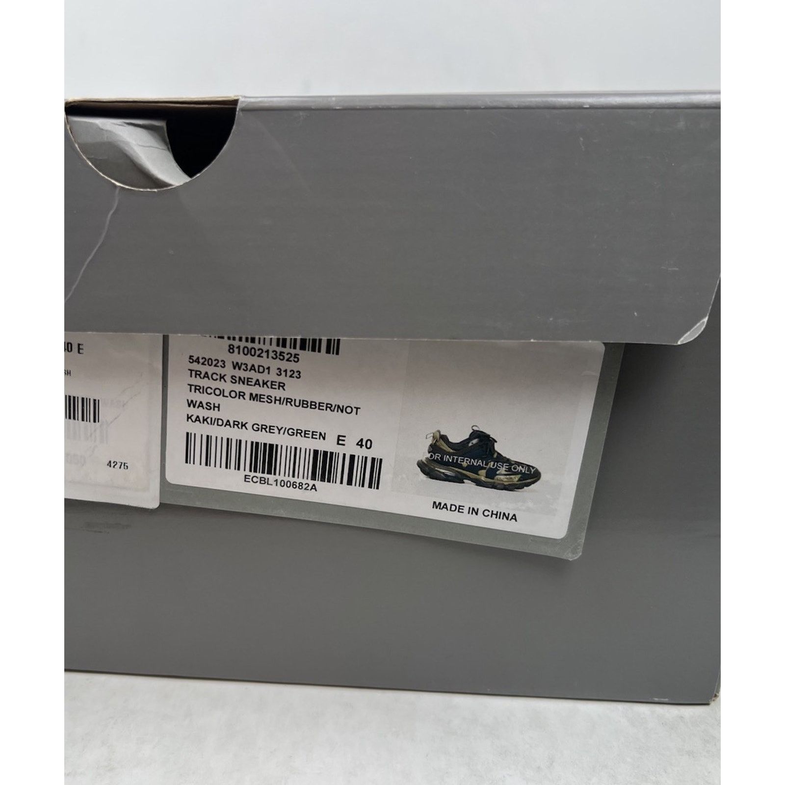 Balenciaga Size 40EU/7US - Balenciaga Track Green/Navy/Yellow NEW Size US 7 / EU 40 - 9 Thumbnail