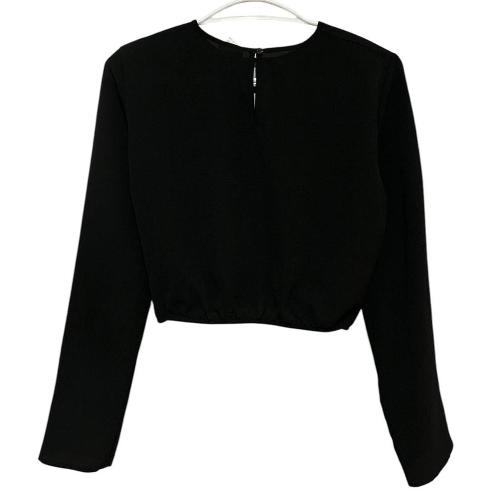 Divided NWOT divided Black long sleeve crop top Size S / US 4 / IT 40 - 3 Thumbnail