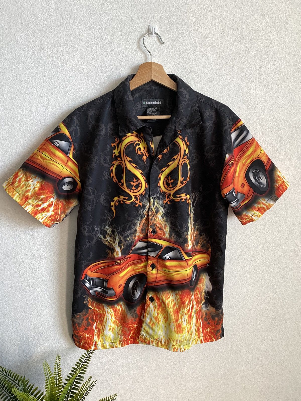 Affliction Y2K Flame Dragon Crazy Button Up Skater Shirt Size US L / EU 52-54 / 3 - 1 Thumbnail