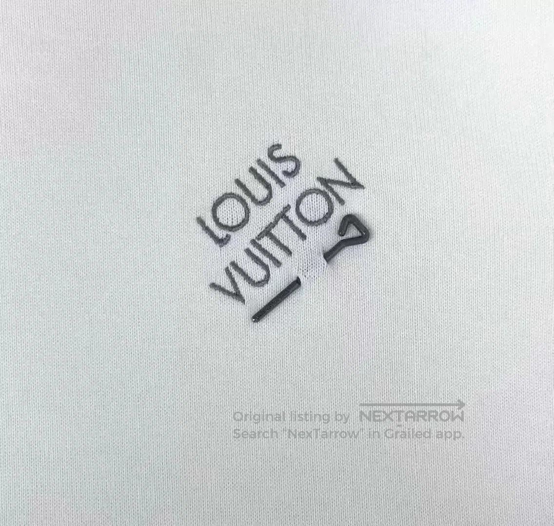 Louis Vuitton louis vuitton white logo short sleeve knit tee. Size US L / EU 52-54 / 3 - 4 Thumbnail