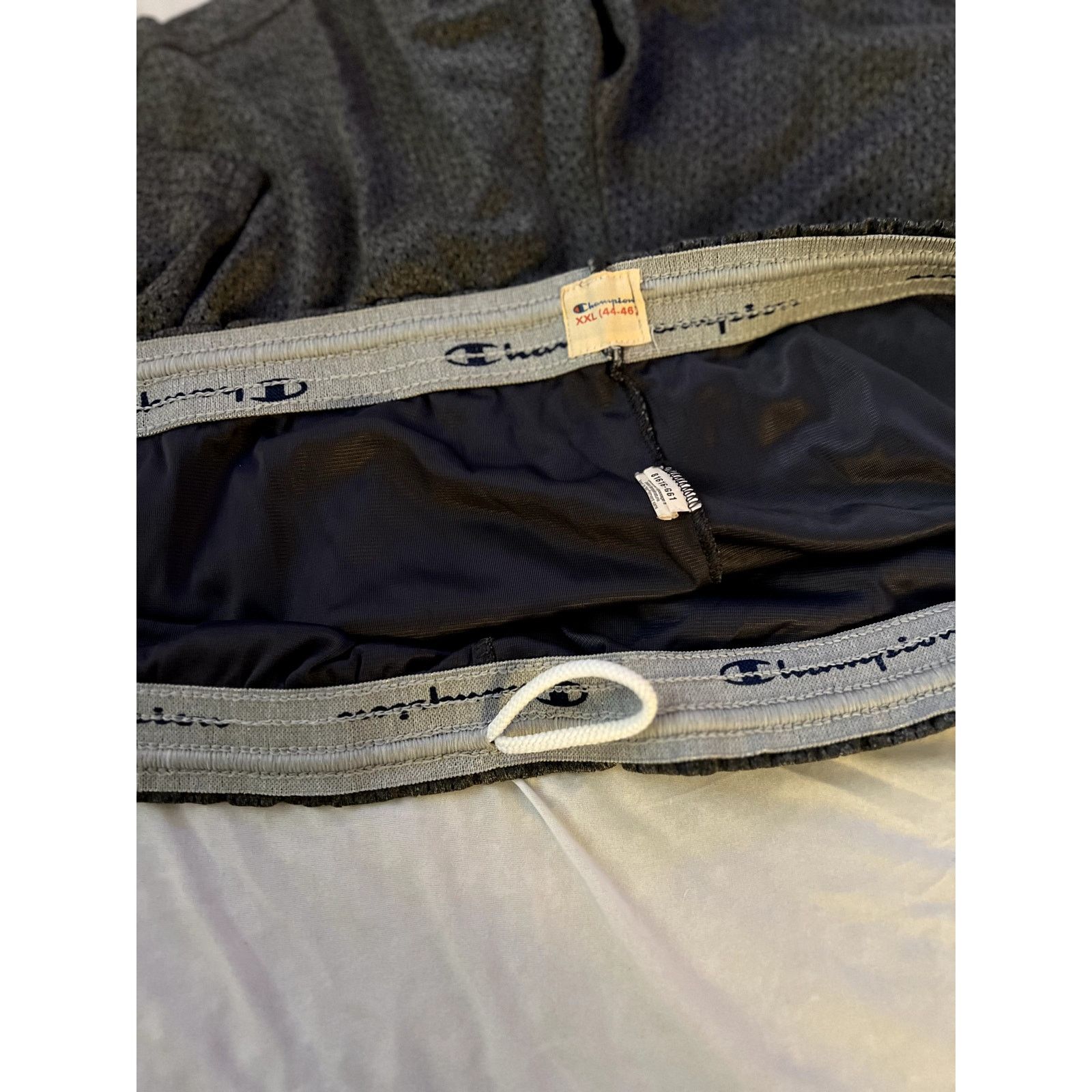 Champion Champion XXL Black Mesh Athletic Shorts (44-46 Waist) Size US 44 / EU 60 - 5 Thumbnail