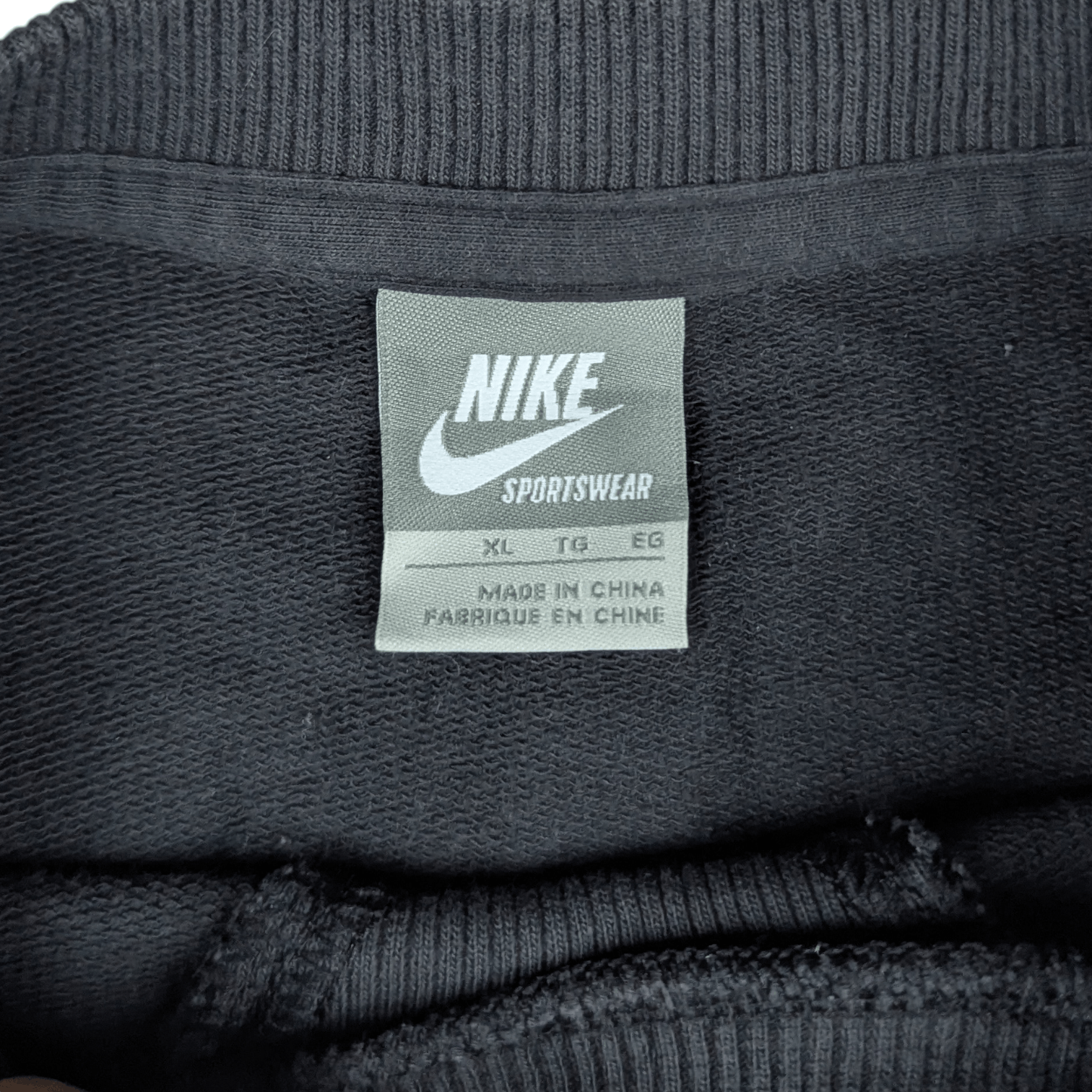 Nike NIKE Sportswear Sweatshirts Jumper Pullover Size US XL / EU 56 / 4 - 9 Thumbnail
