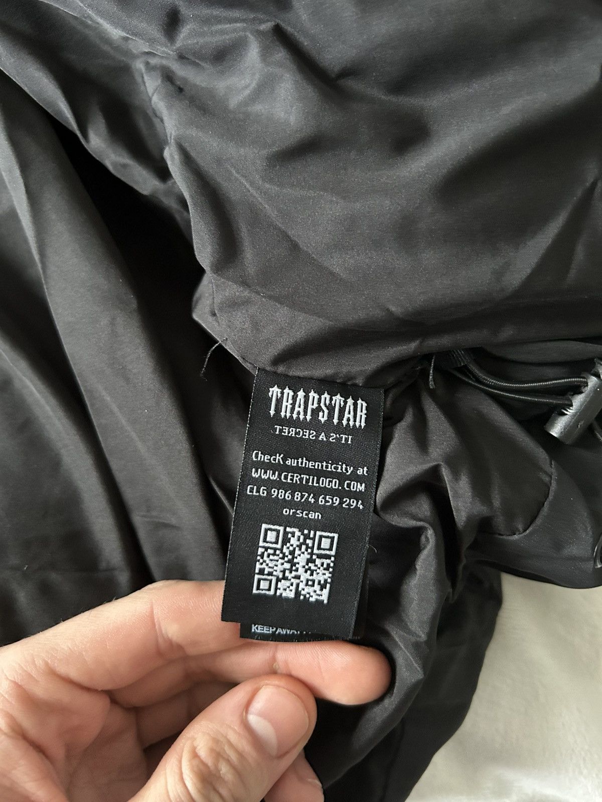 Trapstar London Trapstar Irongate Collar Puffer Jacket Size US XL / EU 56 / 4 - 3 Thumbnail
