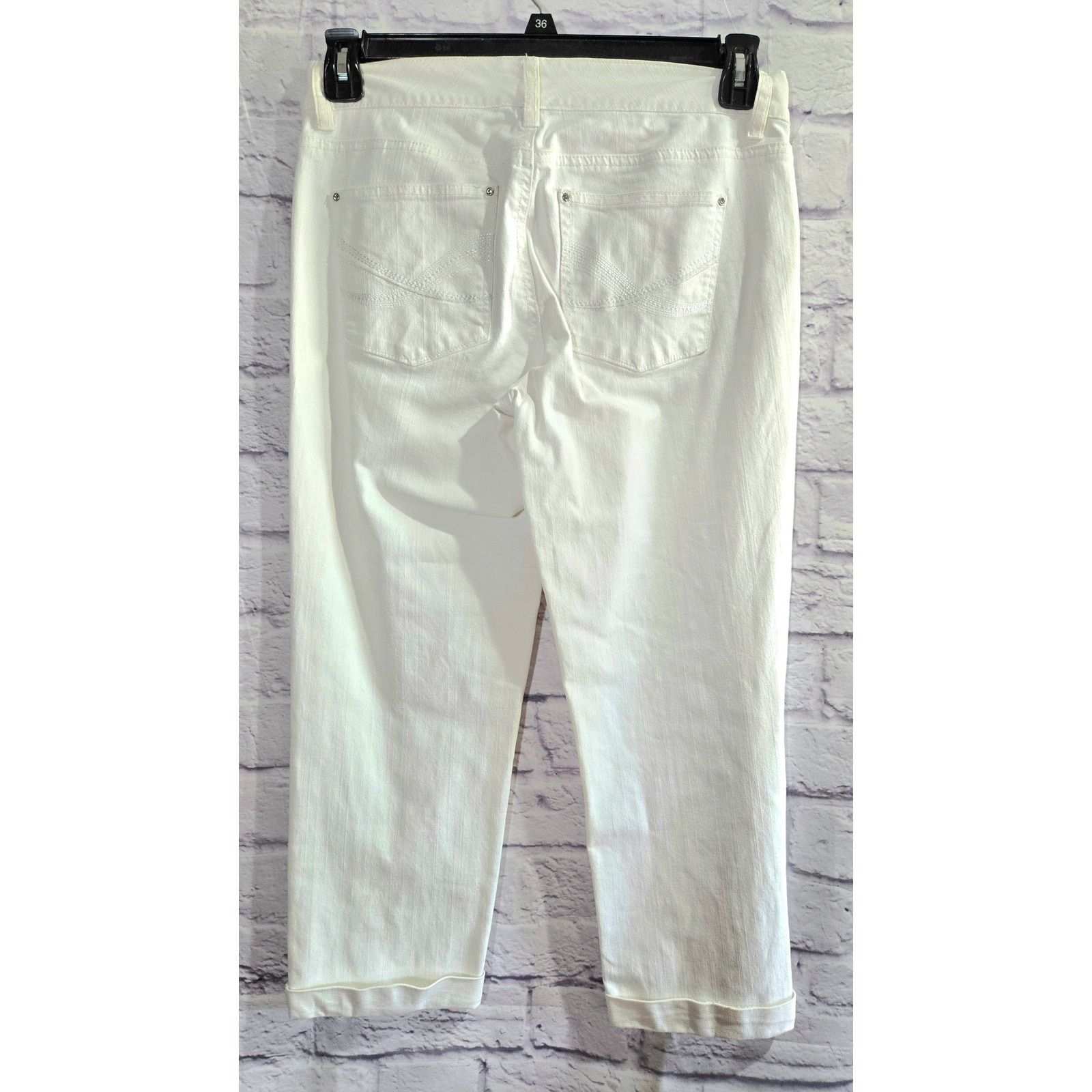 Other White House Black Market White Slim Cropped Jeans 6 Stretch Size 30" / US 8 / IT 44 - 2 Thumbnail