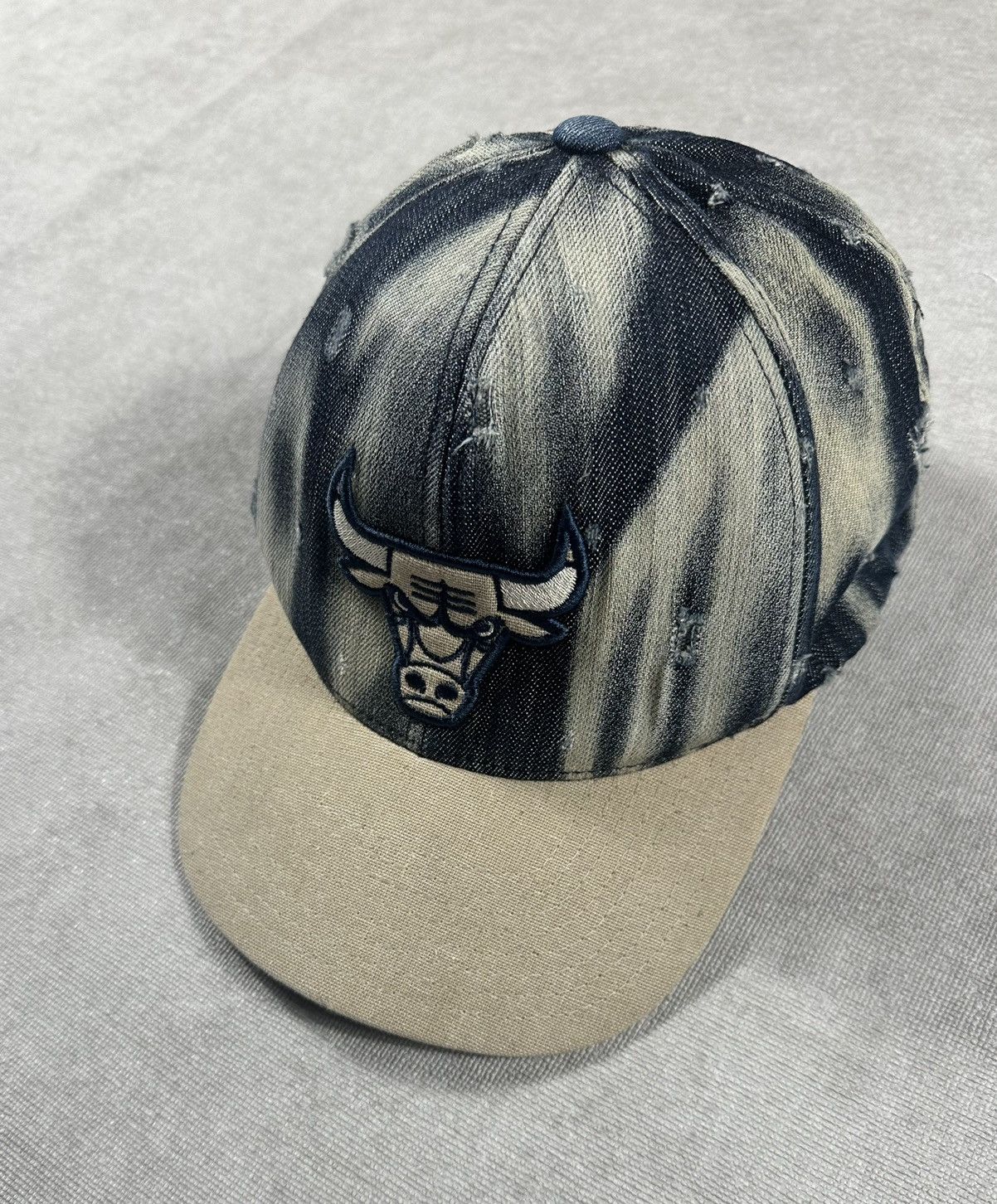 Mitchell & Ness Mitchell & Ness NBA Chicago Bulls Denim Snapback Cap Size ONE SIZE - 2 Thumbnail