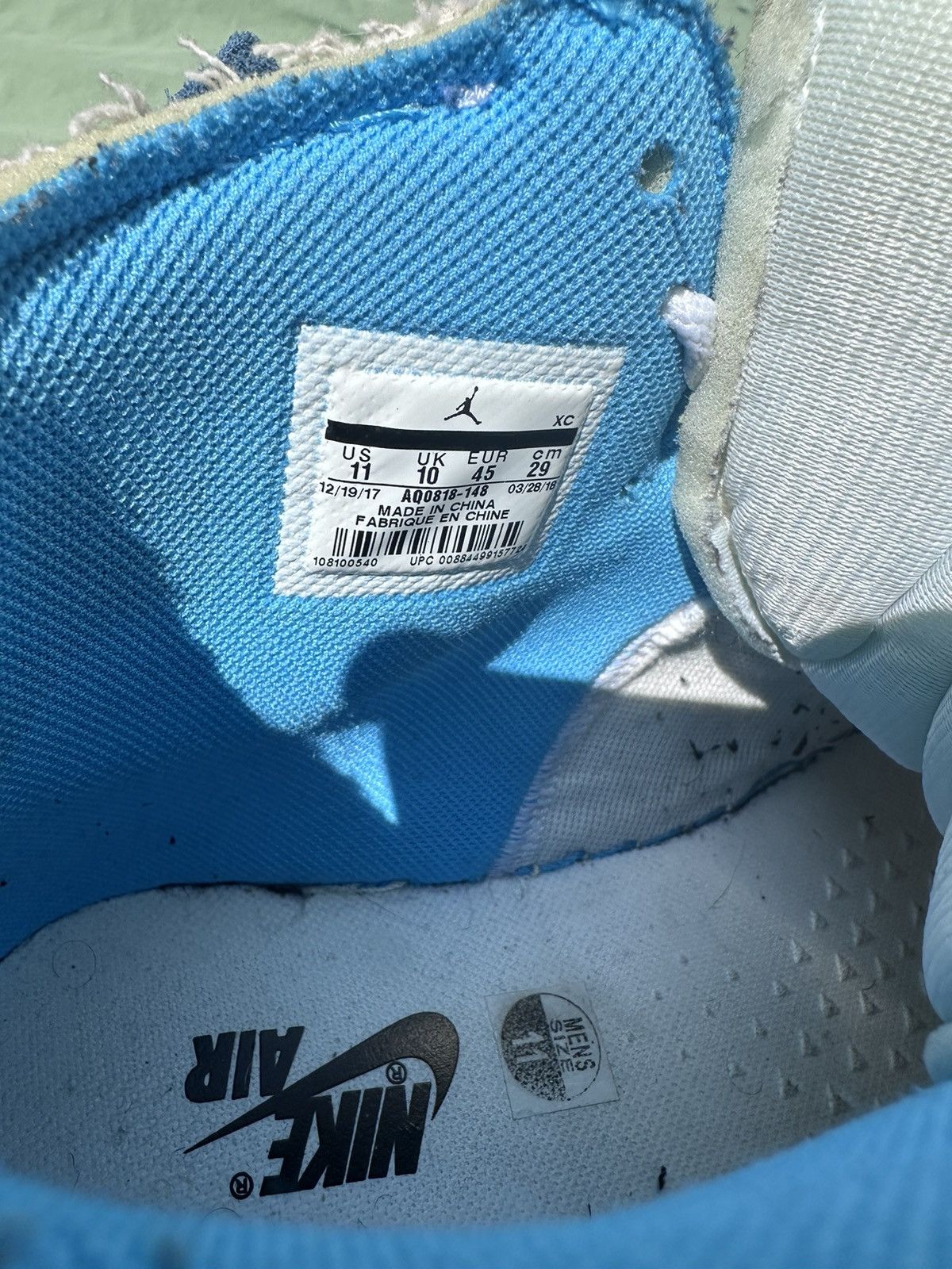 Jordan Brand *Final Price Drop* Air Jordan 1 OFFWHITE UNC Size US 11 / EU 44 - 14 Thumbnail