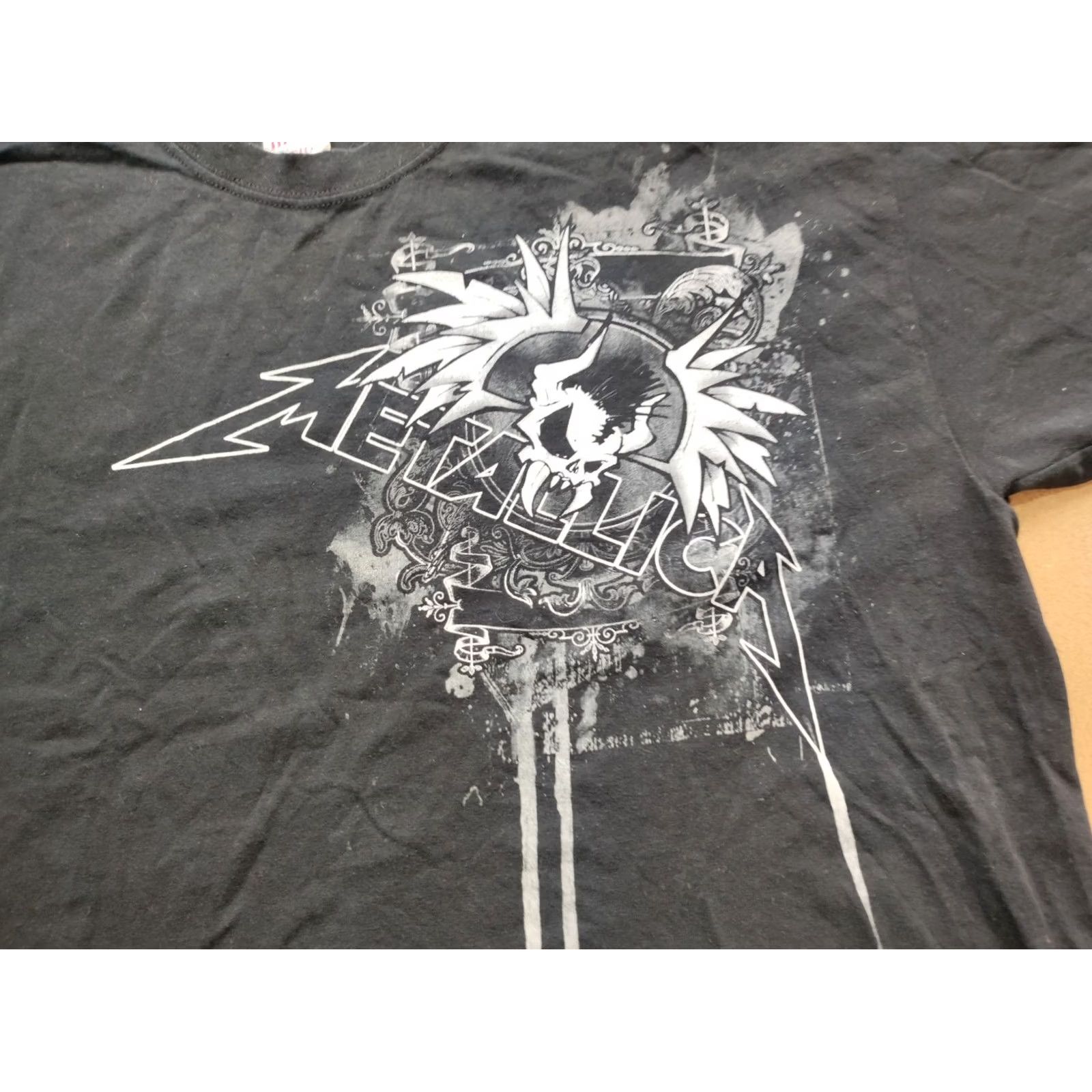 Gildan Metallica T-Shirt Gildan Black Short Sleeve XL Heavy Cotton Skull Print Shirt Mens Size US XL / EU 56 / 4 - 6 Thumbnail